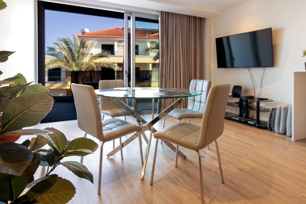 Luxury And Modern In Center * Porto Moniz