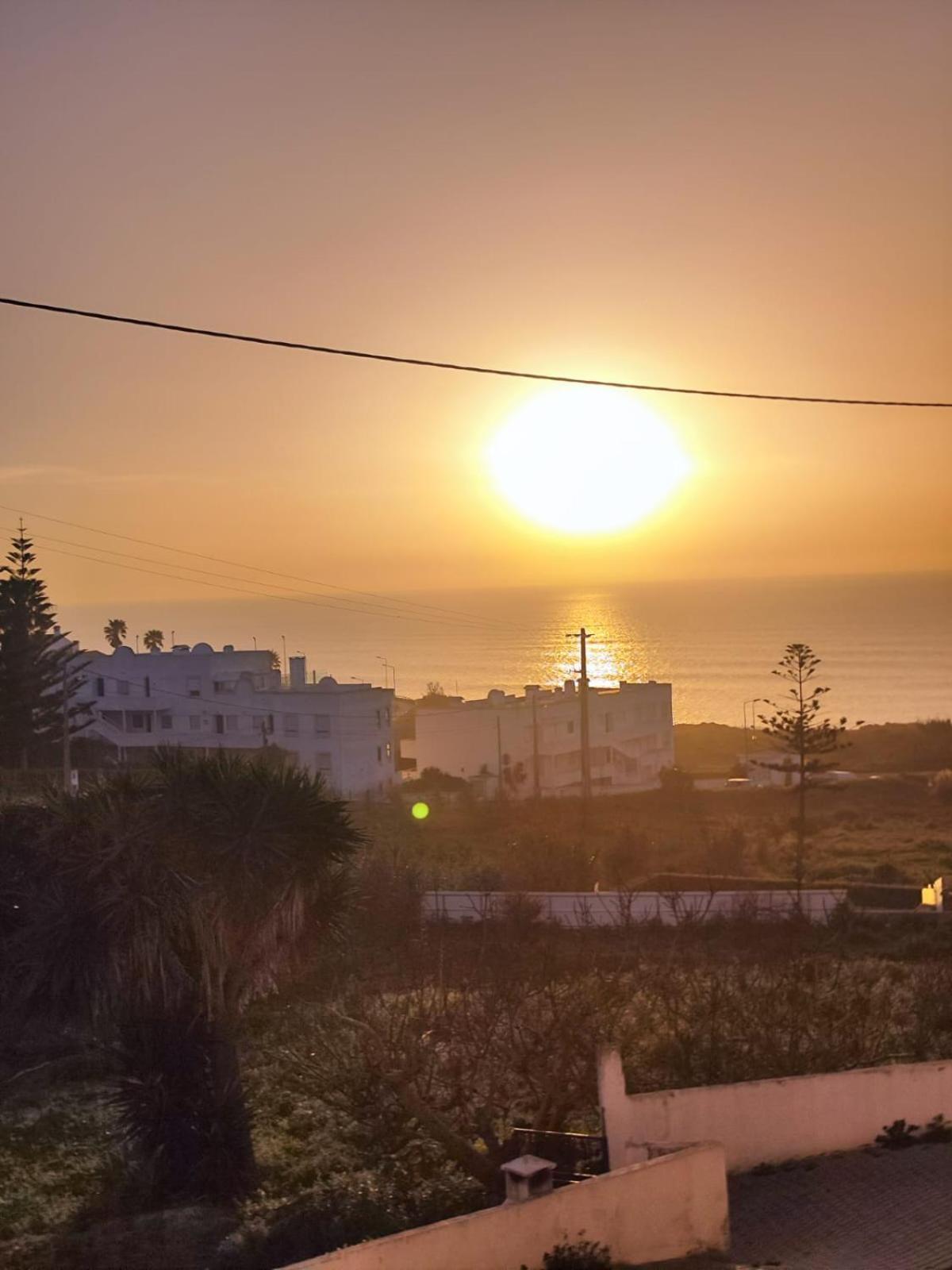 Seaview Apartment *