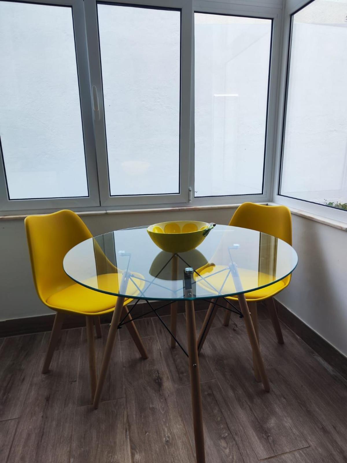 Seaview Apartment *