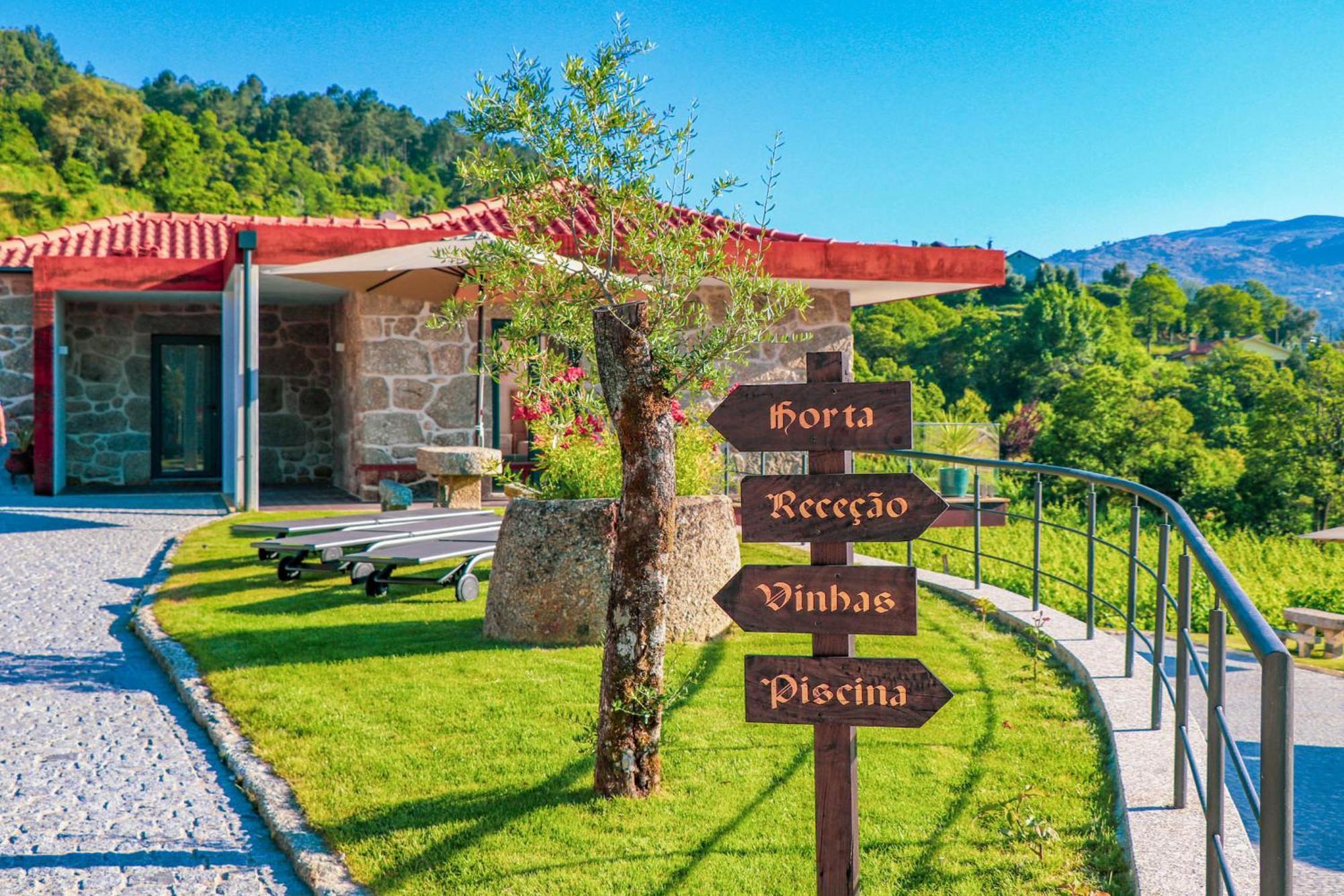Vale Da Fonte - Charming Farm stay *