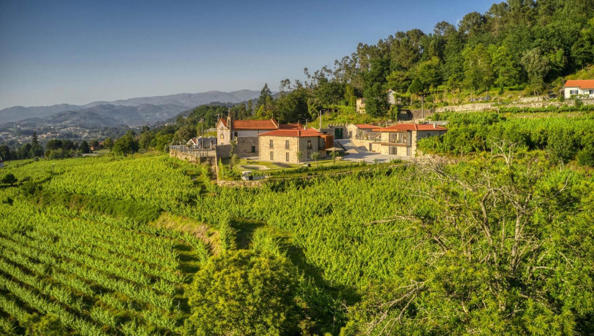 Farm stay Vale Da Fonte - Charming Ponte da Barca