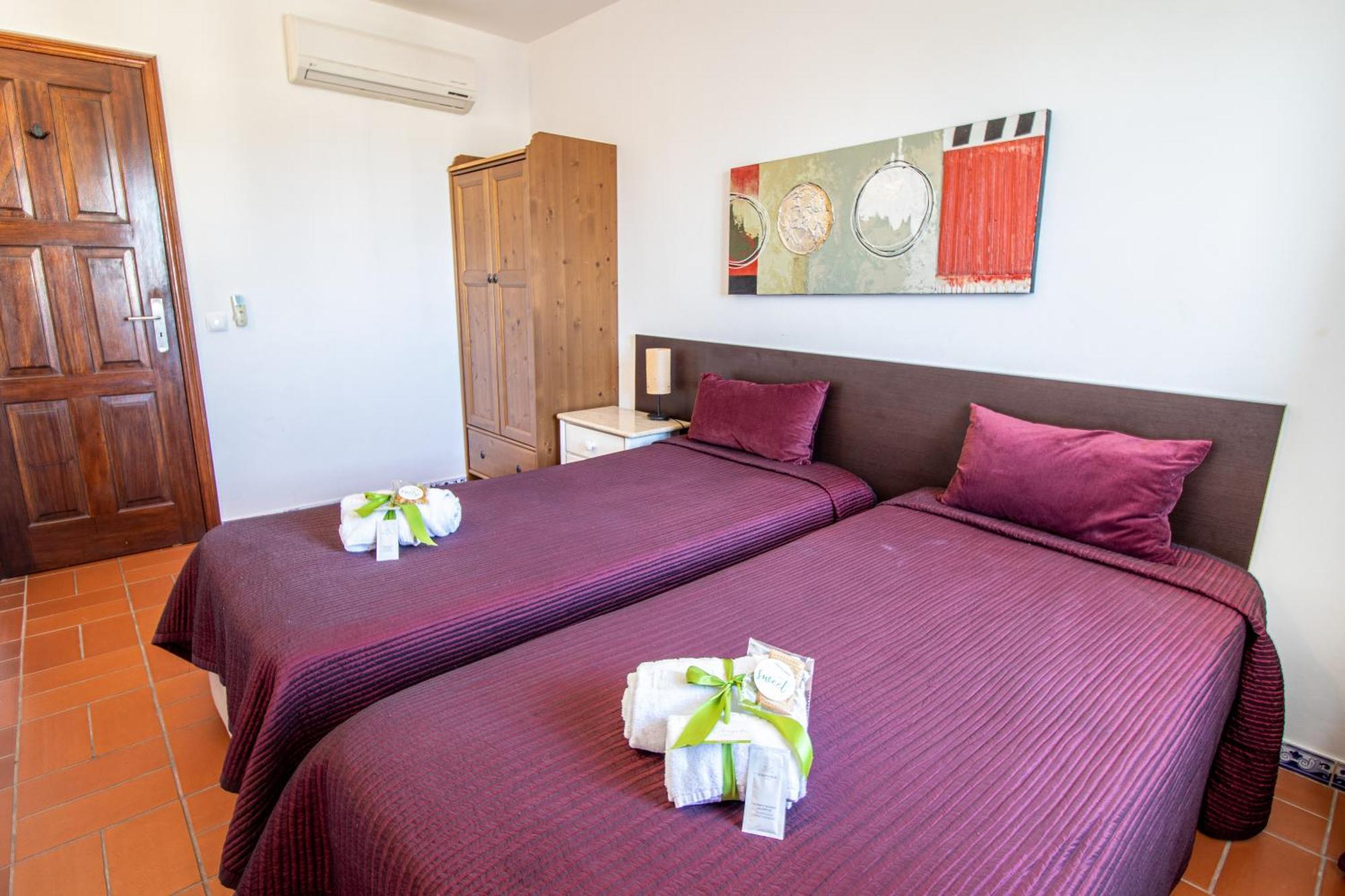 Old Village & Prestige Parque de vacaciones 3*