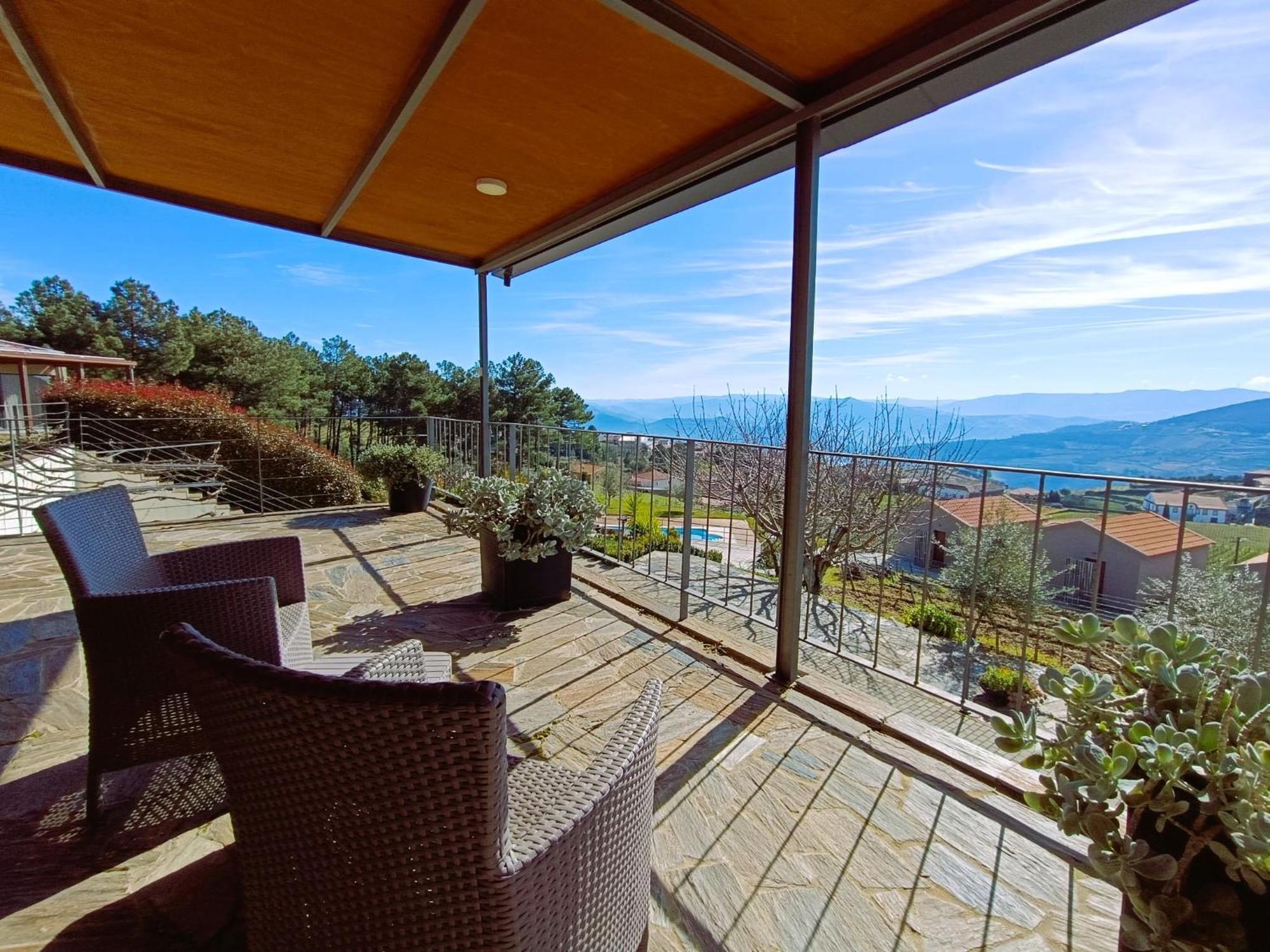 Country house Quinta Manhas Douro Provesende