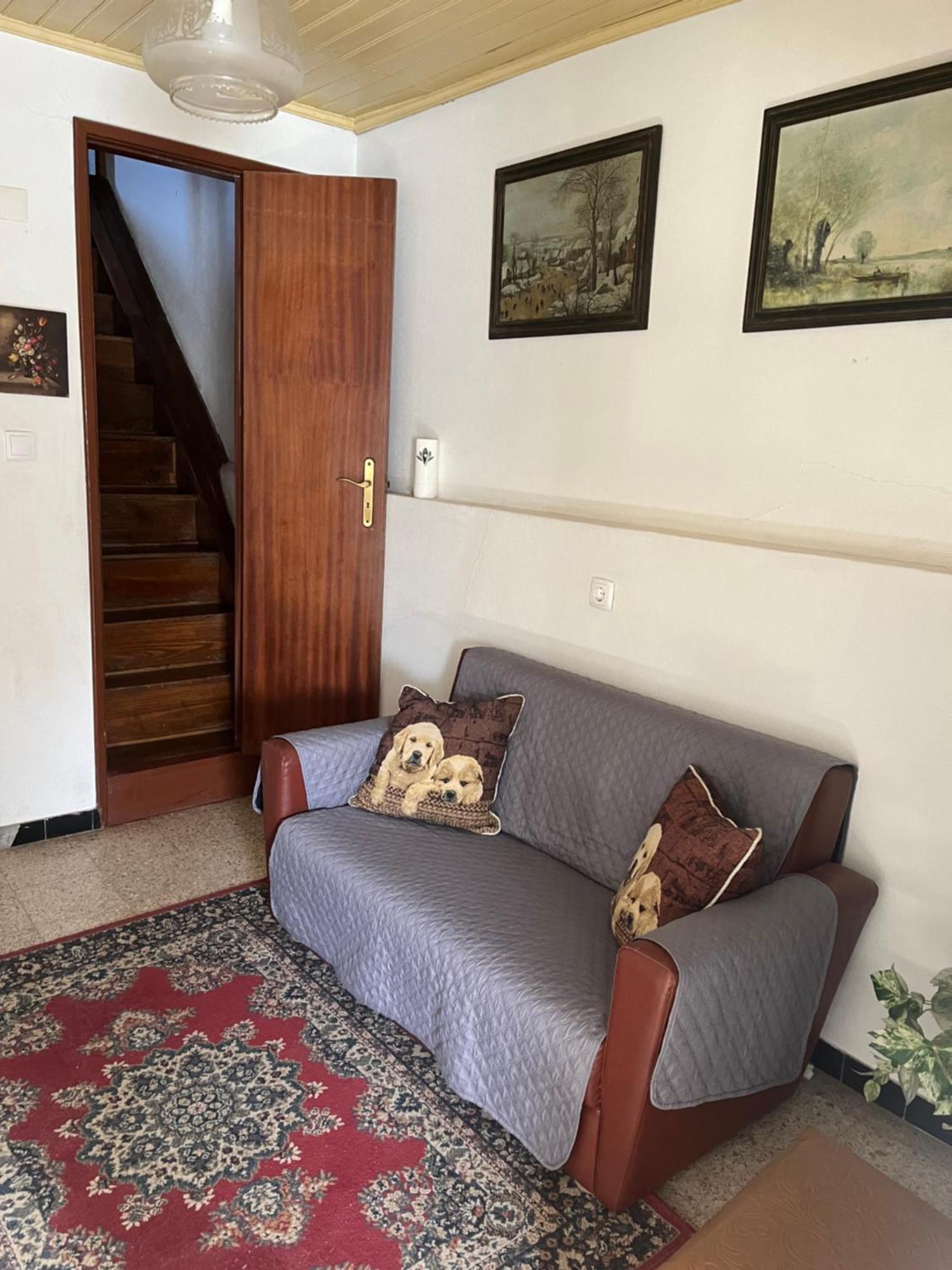 Casa Da Avo Maria, Largo De Santo Antonio, N 97395al