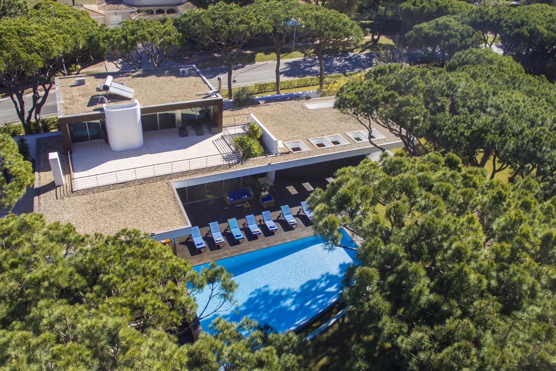 Golf Villa *