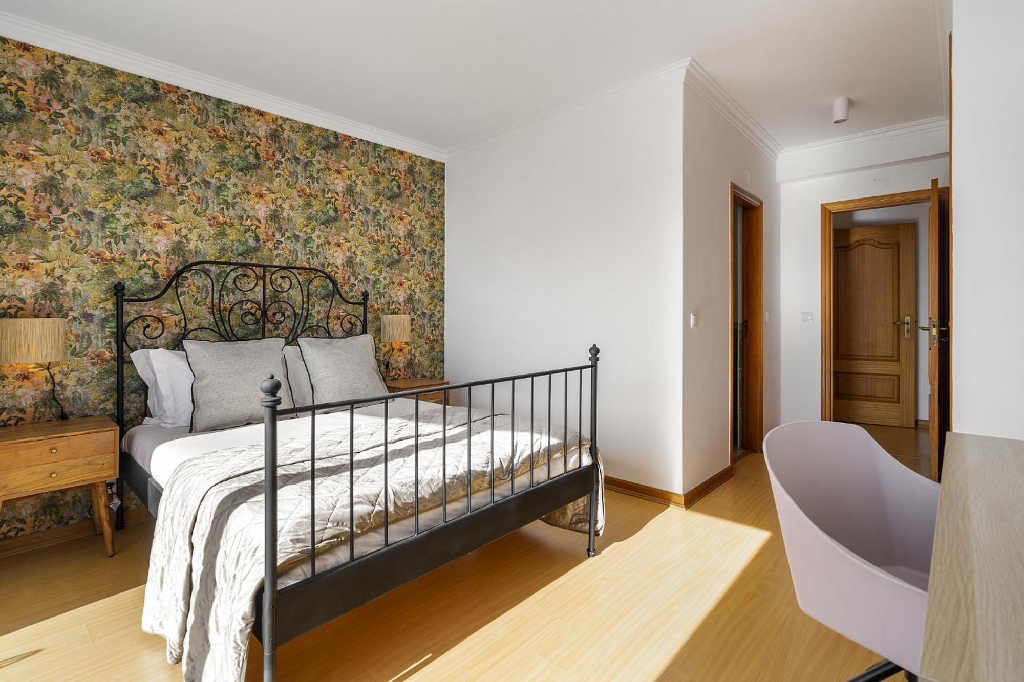 Whome Surfer's Paradise Retreat: Digital Nomads & Remote Workers Apartamento