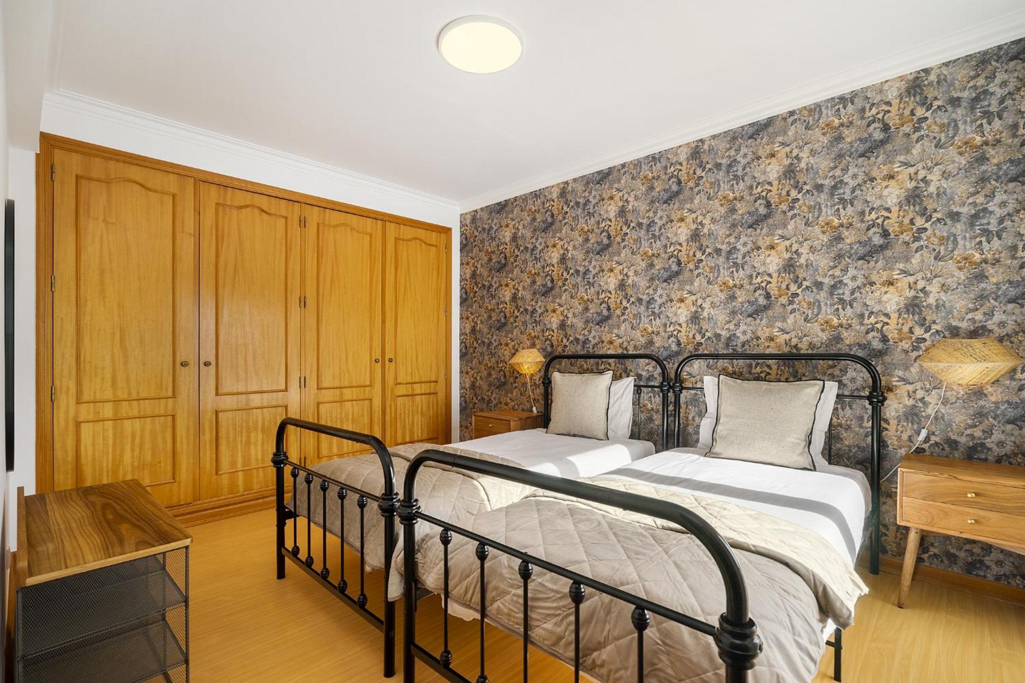 Whome Surfer's Paradise Retreat: Digital Nomads & Remote Workers Apartamento