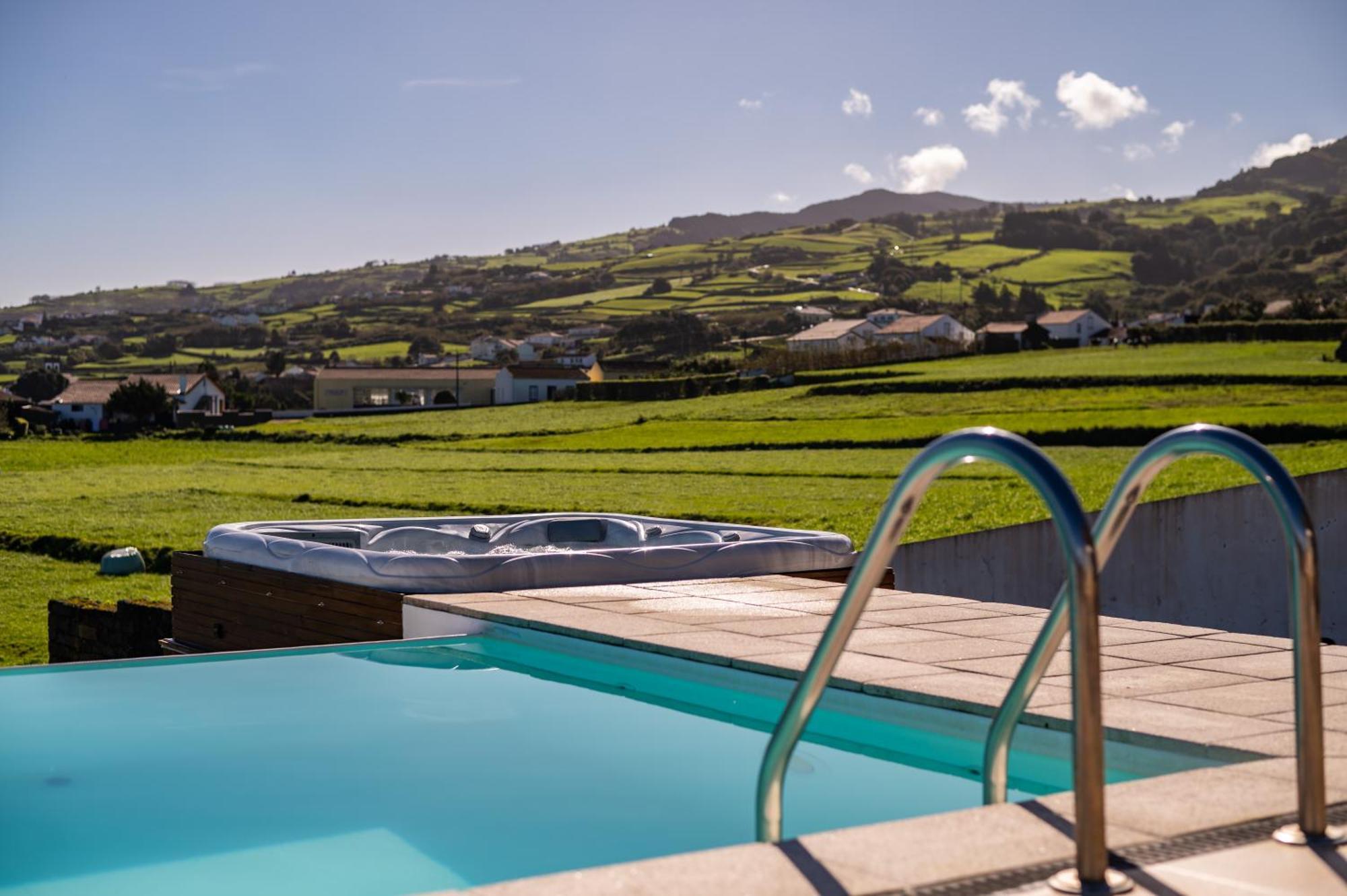 Holiday home Casa Da Belavista With Jacuzzi Nordeste (Azores)