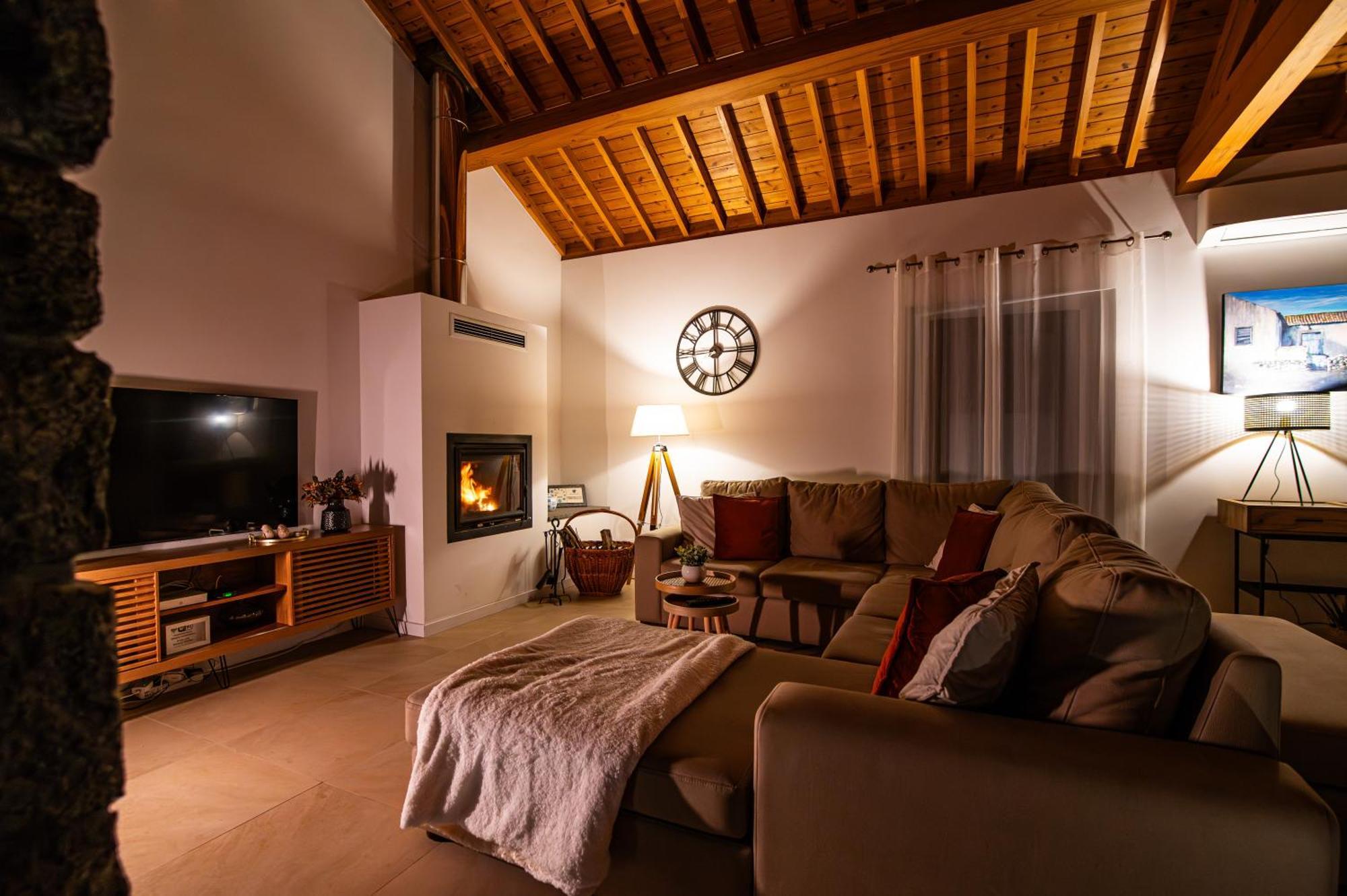 Casa Da Belavista With Jacuzzi Holiday home