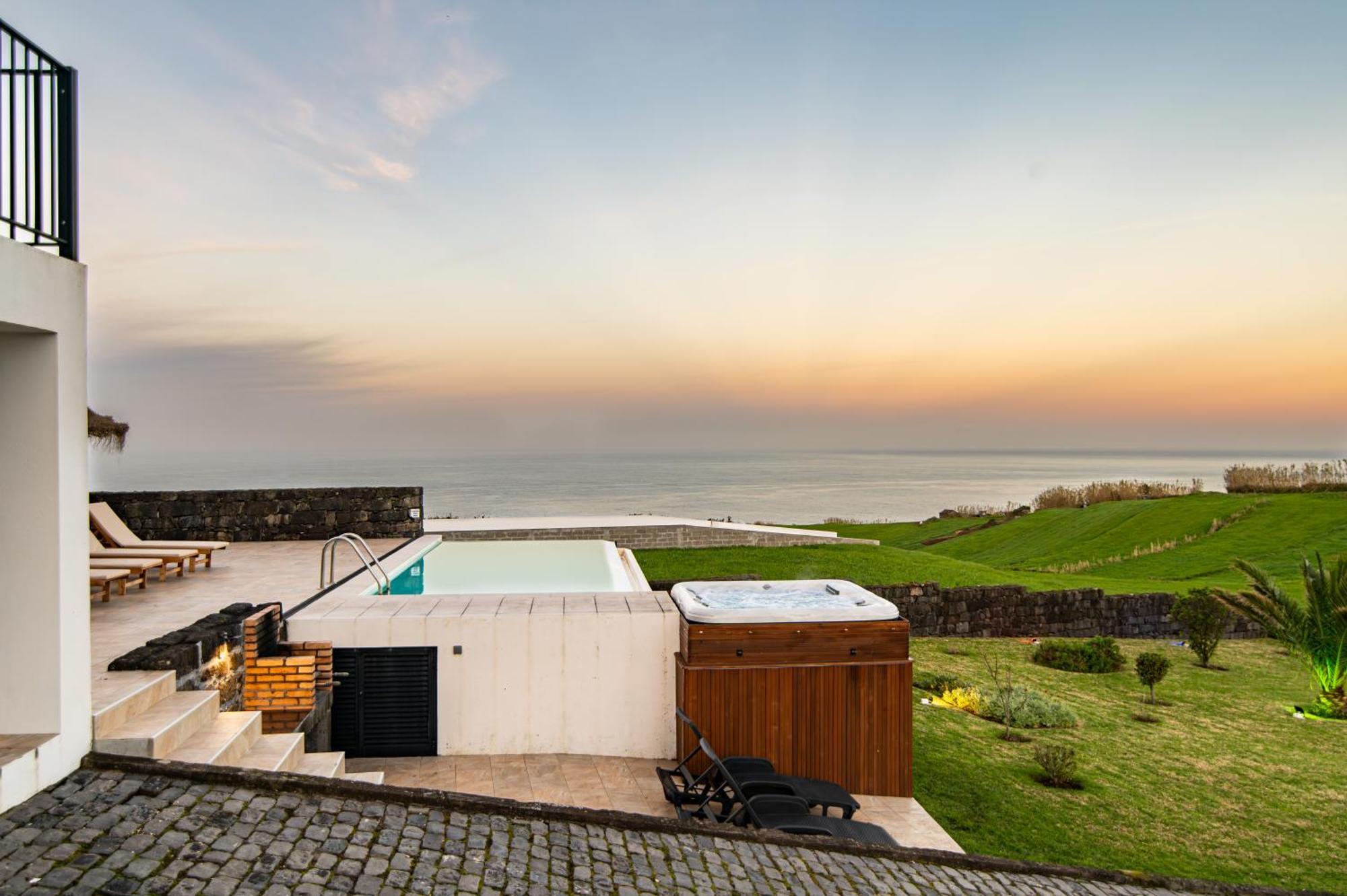 Holiday home Casa Da Belavista With Jacuzzi