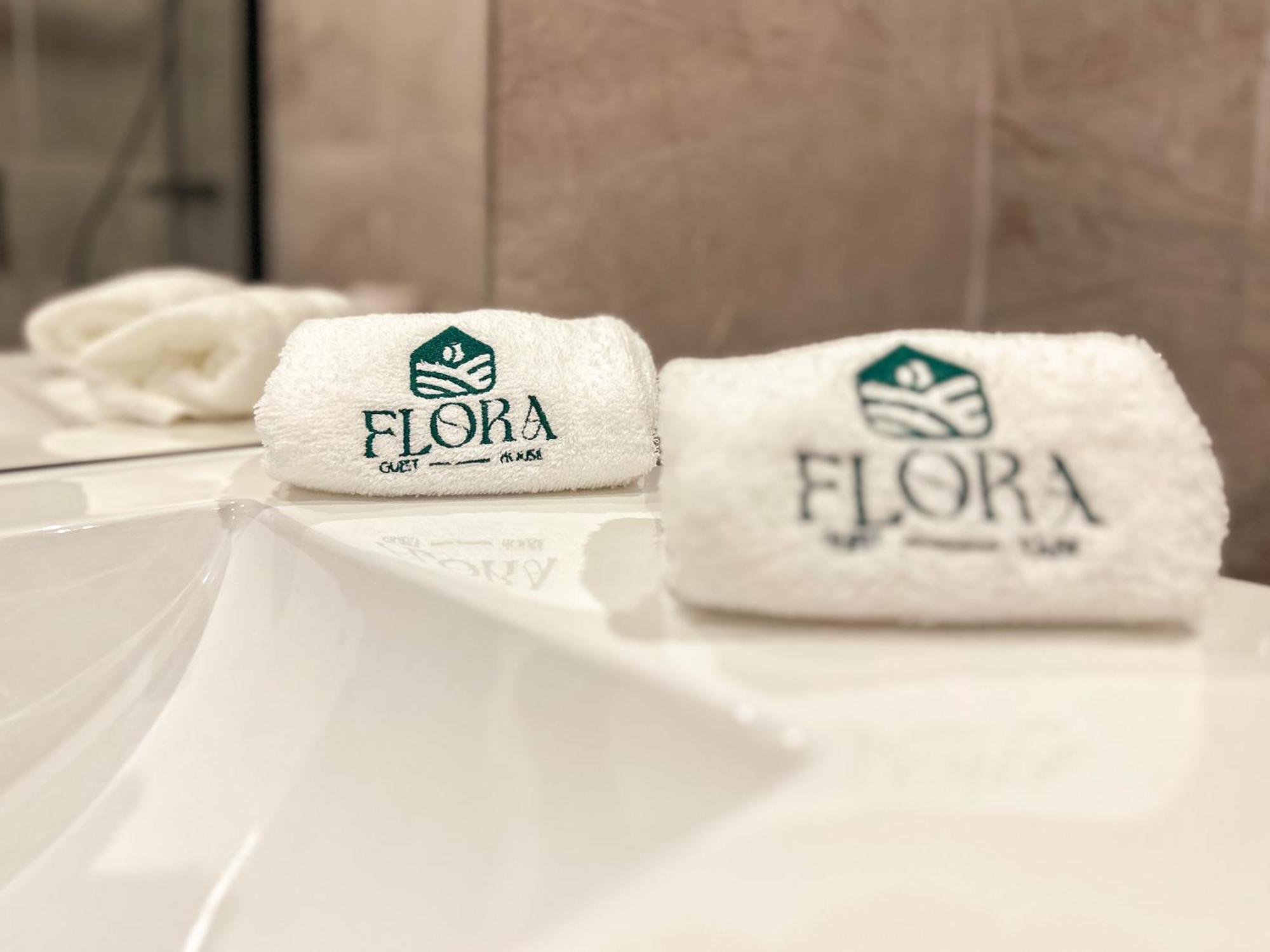 Flora