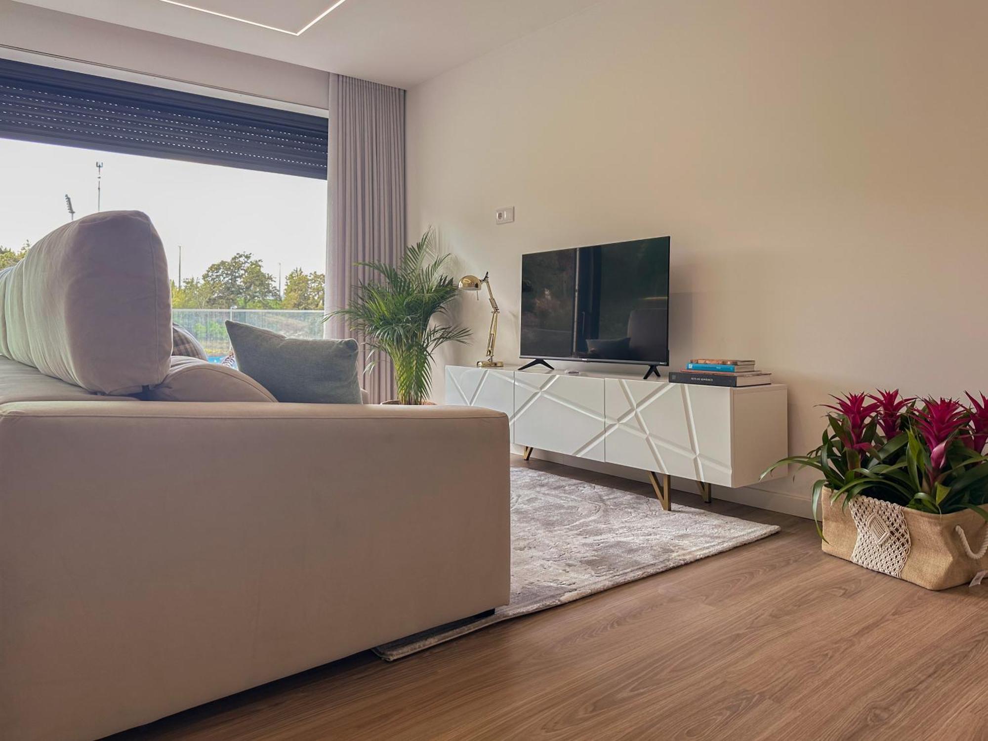 Flora Apartment