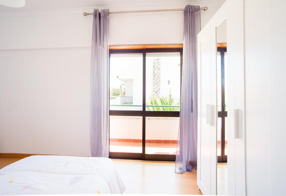 Sunny Marisol T2 Apartment Aroeira (Setubal)