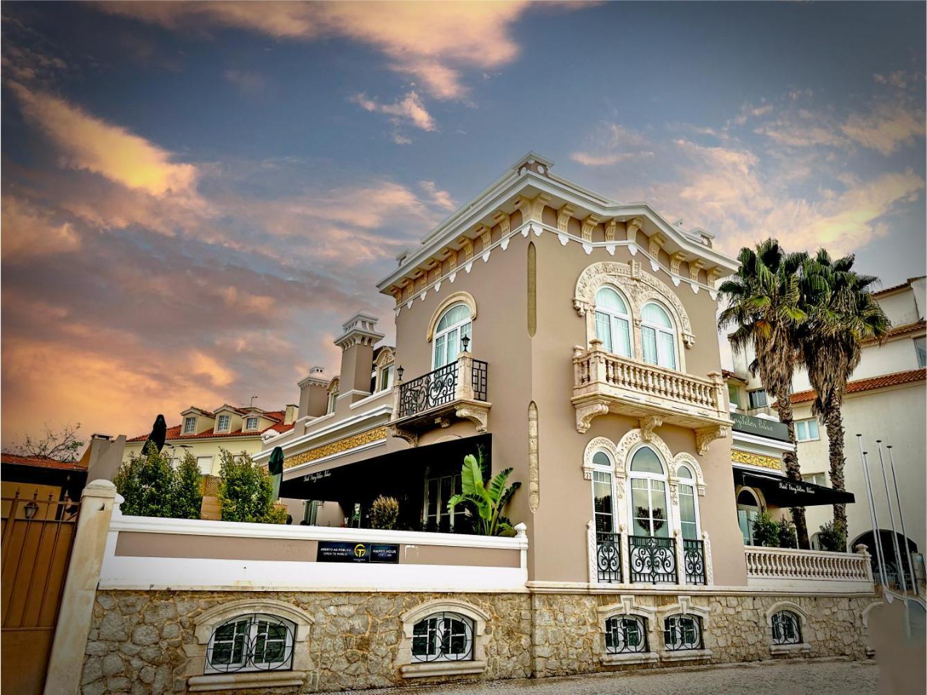 Hotel Storytellers Palace
