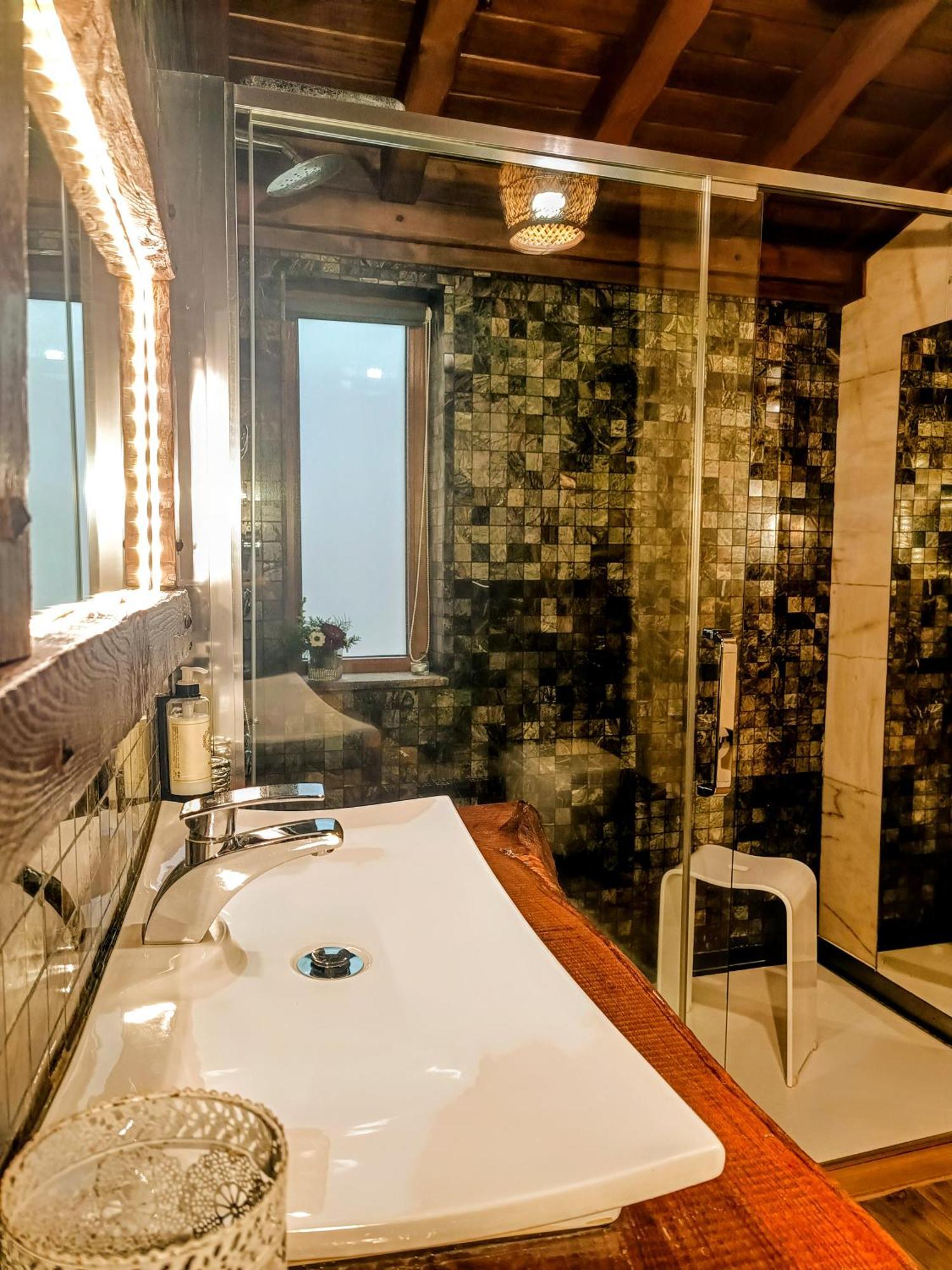 Casa Favo De Mel - Jacuzzi Privado & Lareira - Piscina * Arcos de Valdevez