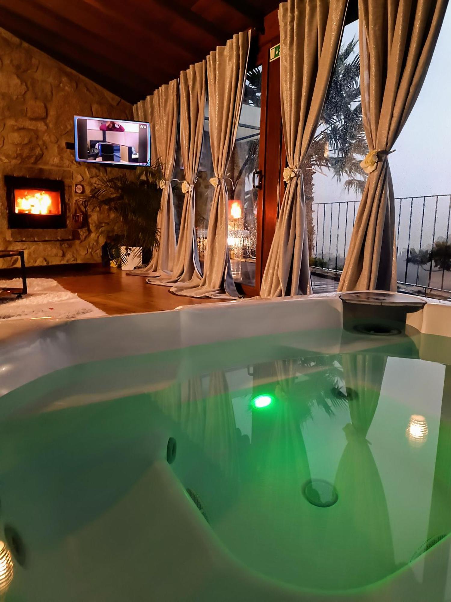 Casa Favo De Mel - Jacuzzi Privado & Lareira - Piscina Holiday park *