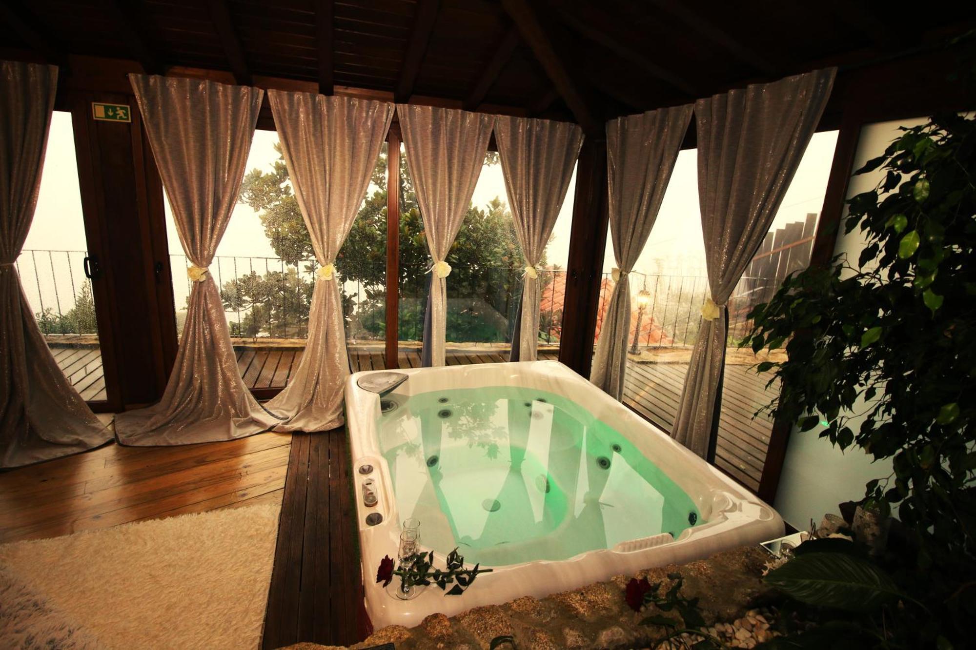 Casa Favo De Mel - Jacuzzi Privado & Lareira - Piscina * Arcos de Valdevez