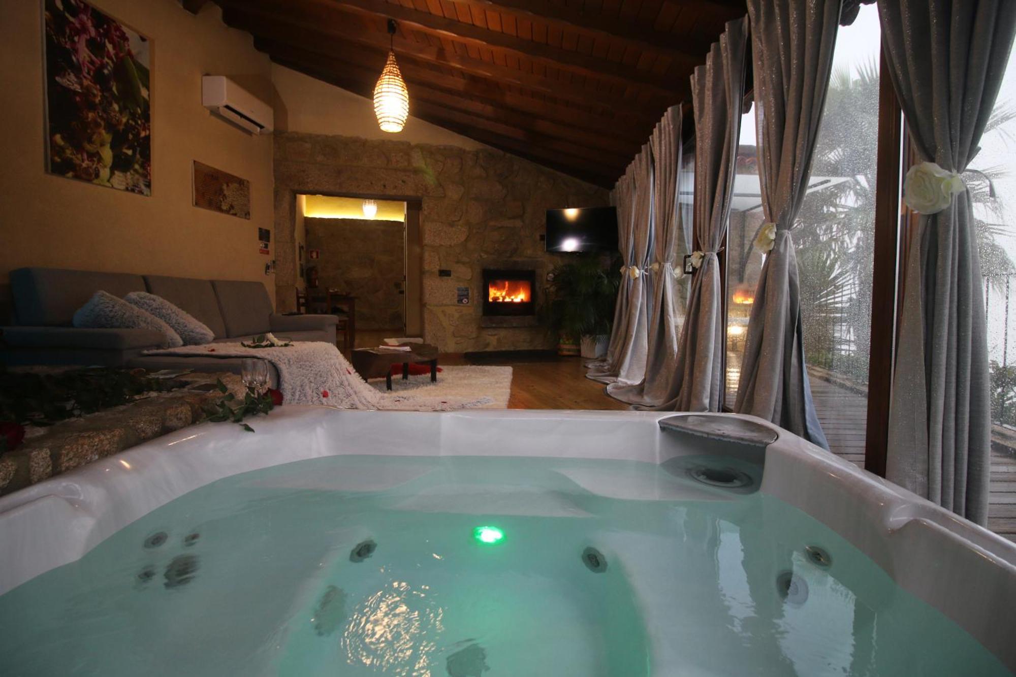 Holiday park Casa Favo De Mel - Jacuzzi Privado & Lareira - Piscina *