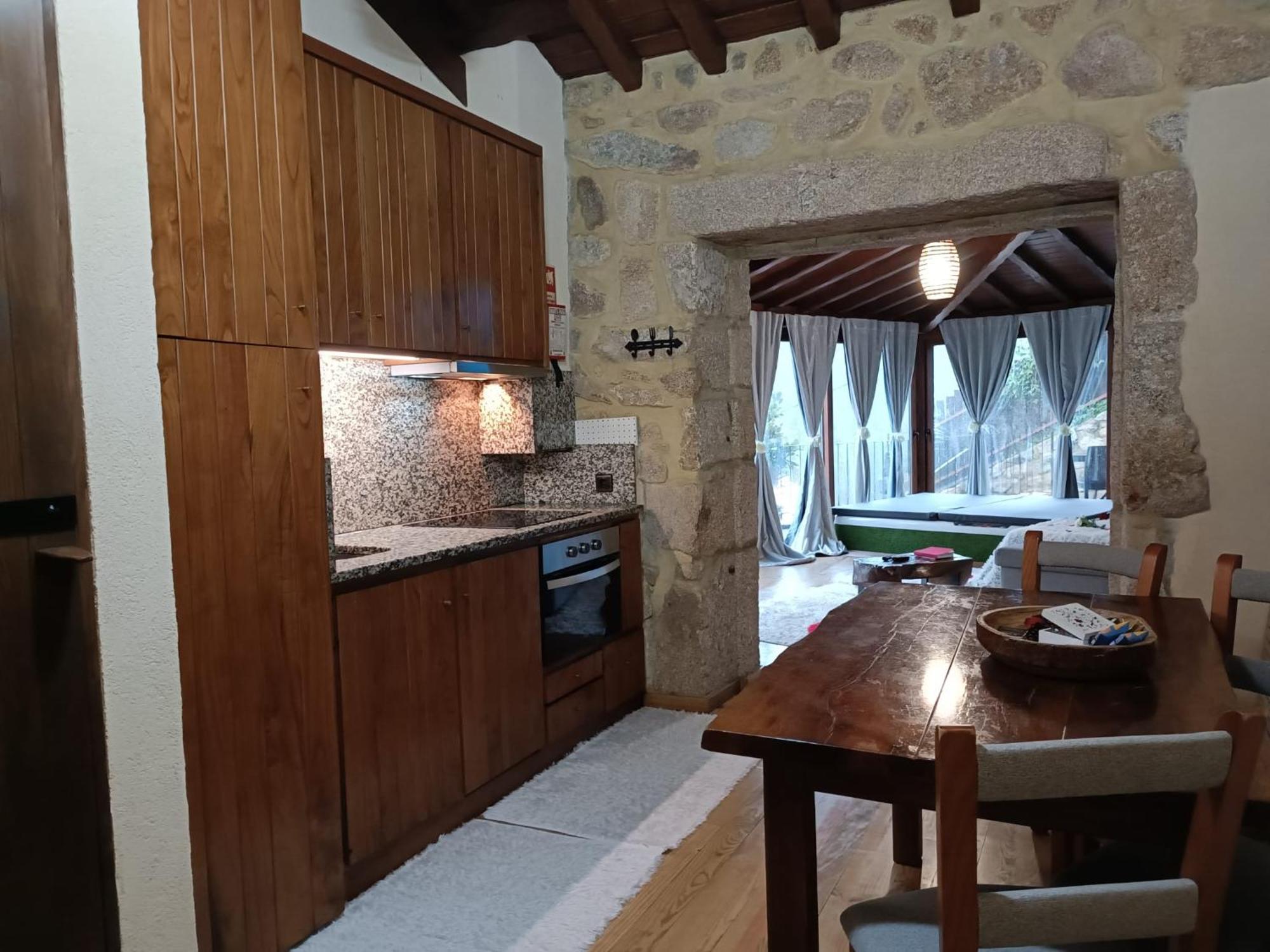 Holiday park Casa Favo De Mel - Jacuzzi Privado & Lareira - Piscina