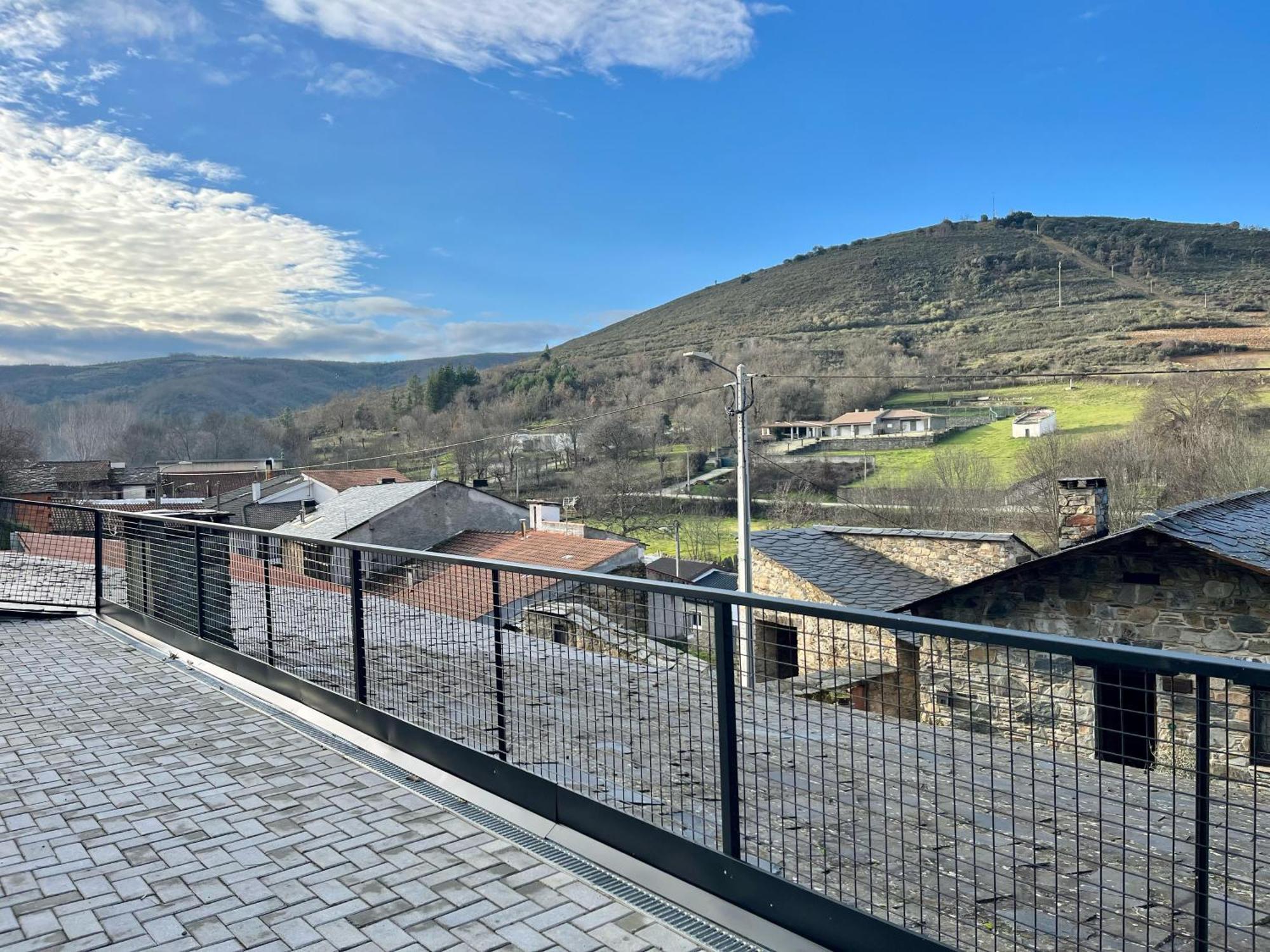 Ninho Do Melro Ii - * Braganca