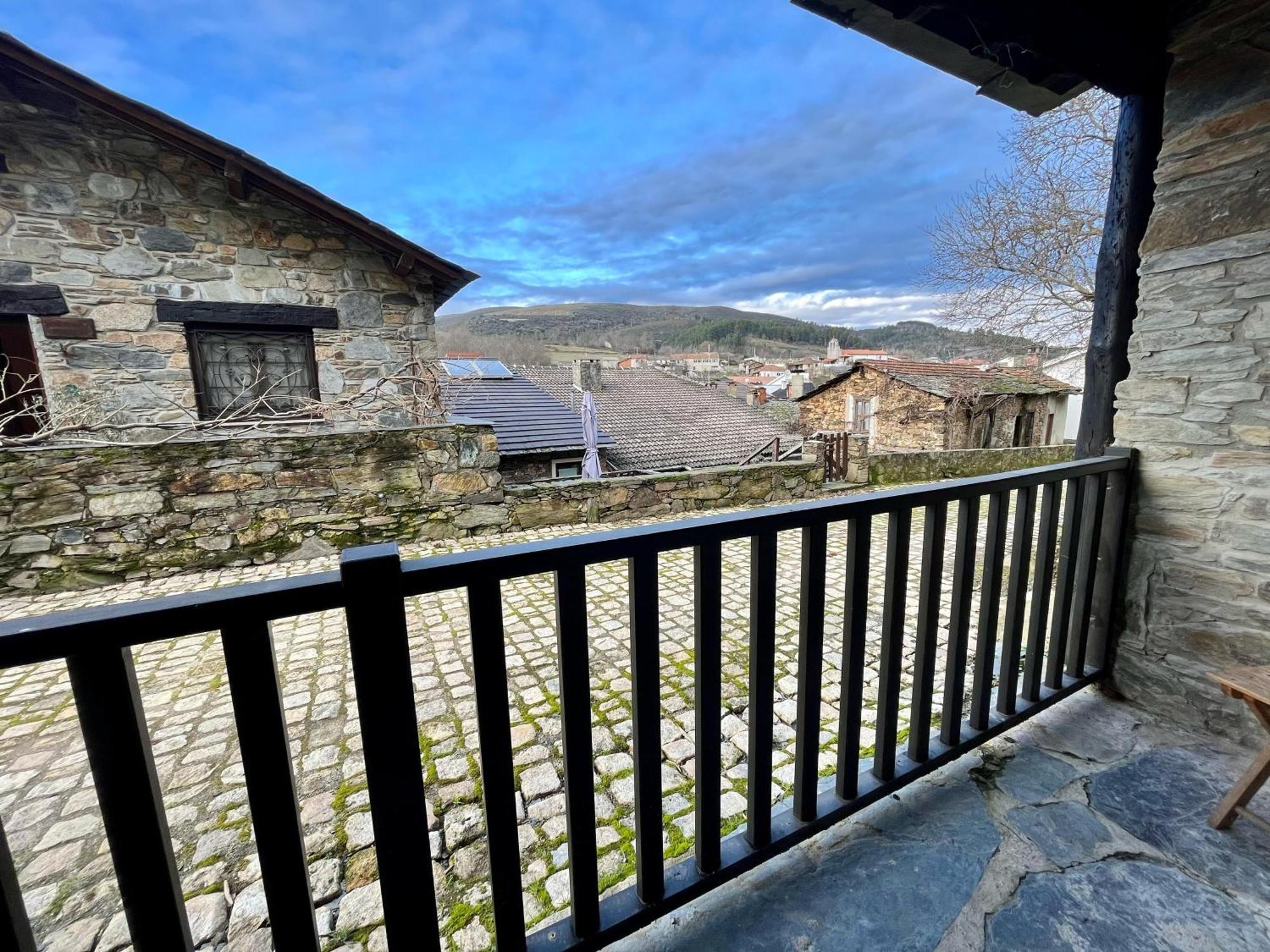 Holiday home Ninho Do Melro Ii - Braganca