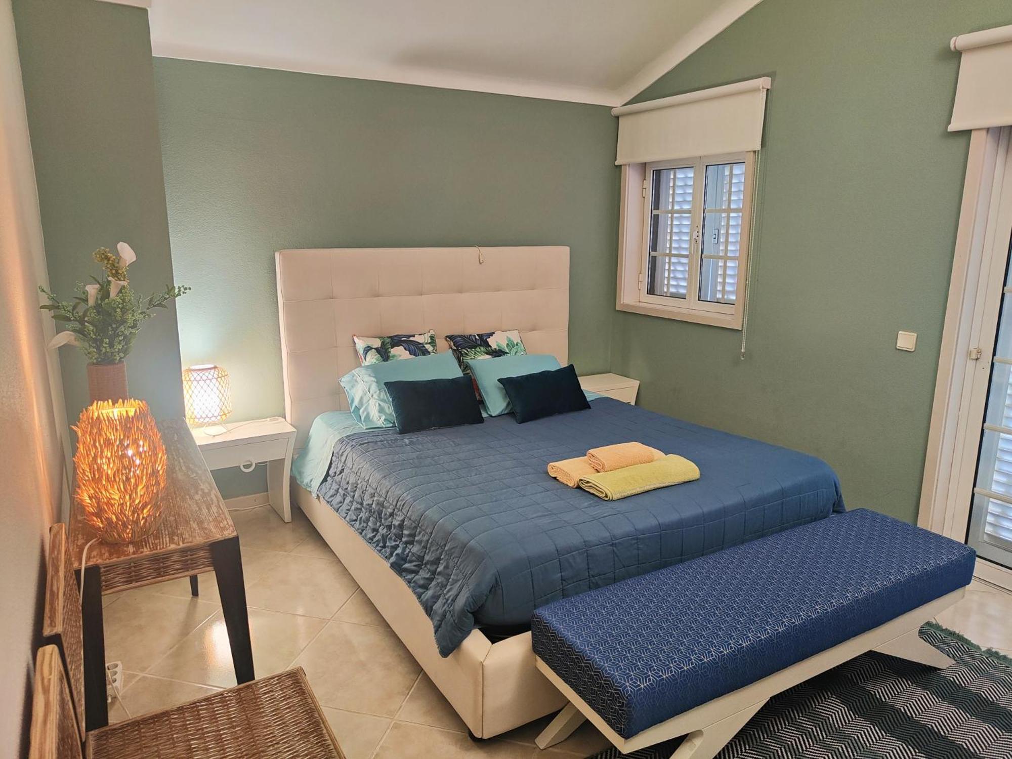 Hostal Vagueira - Pool & *