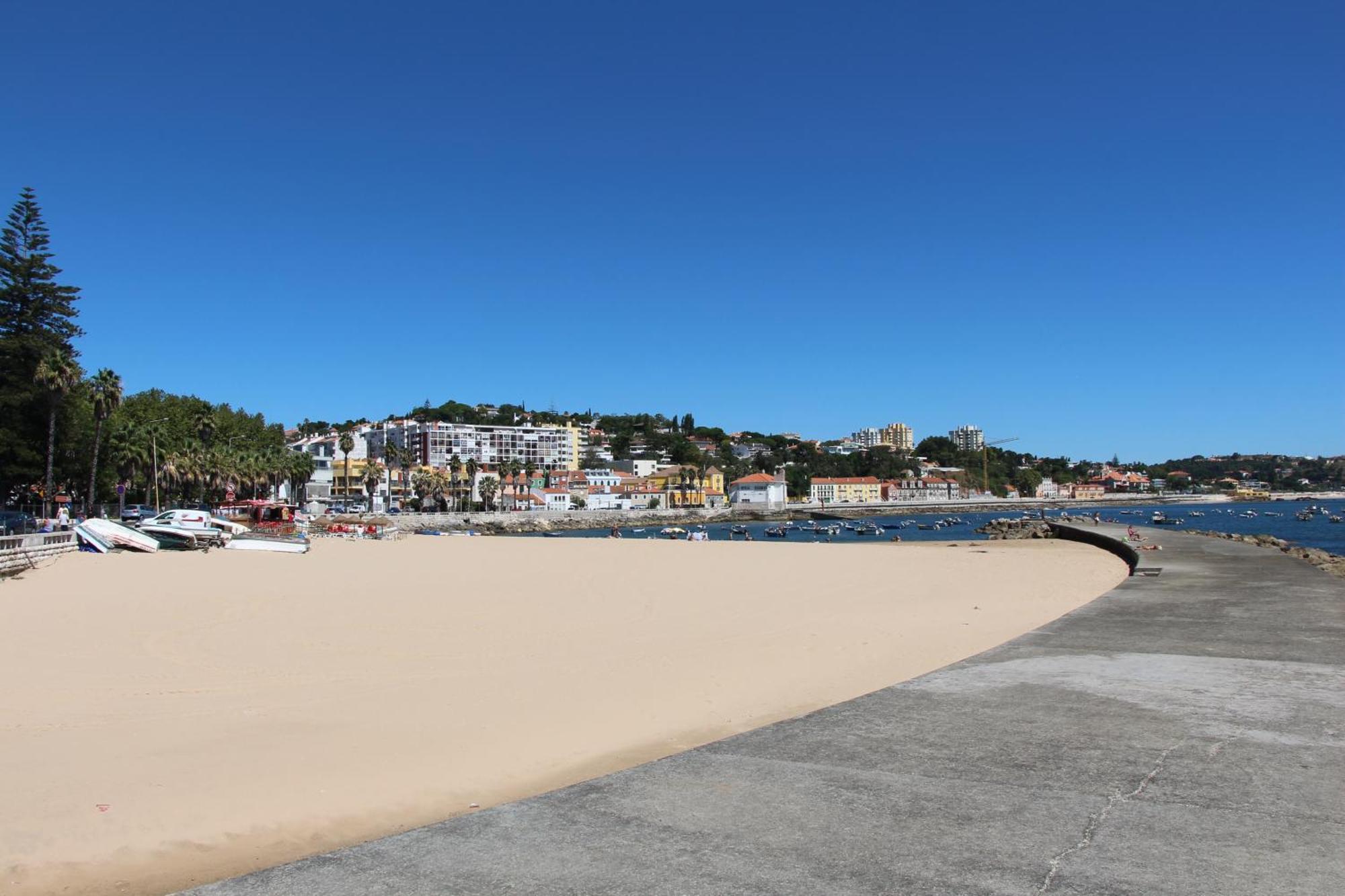 Appartement Com Patio Em Frente