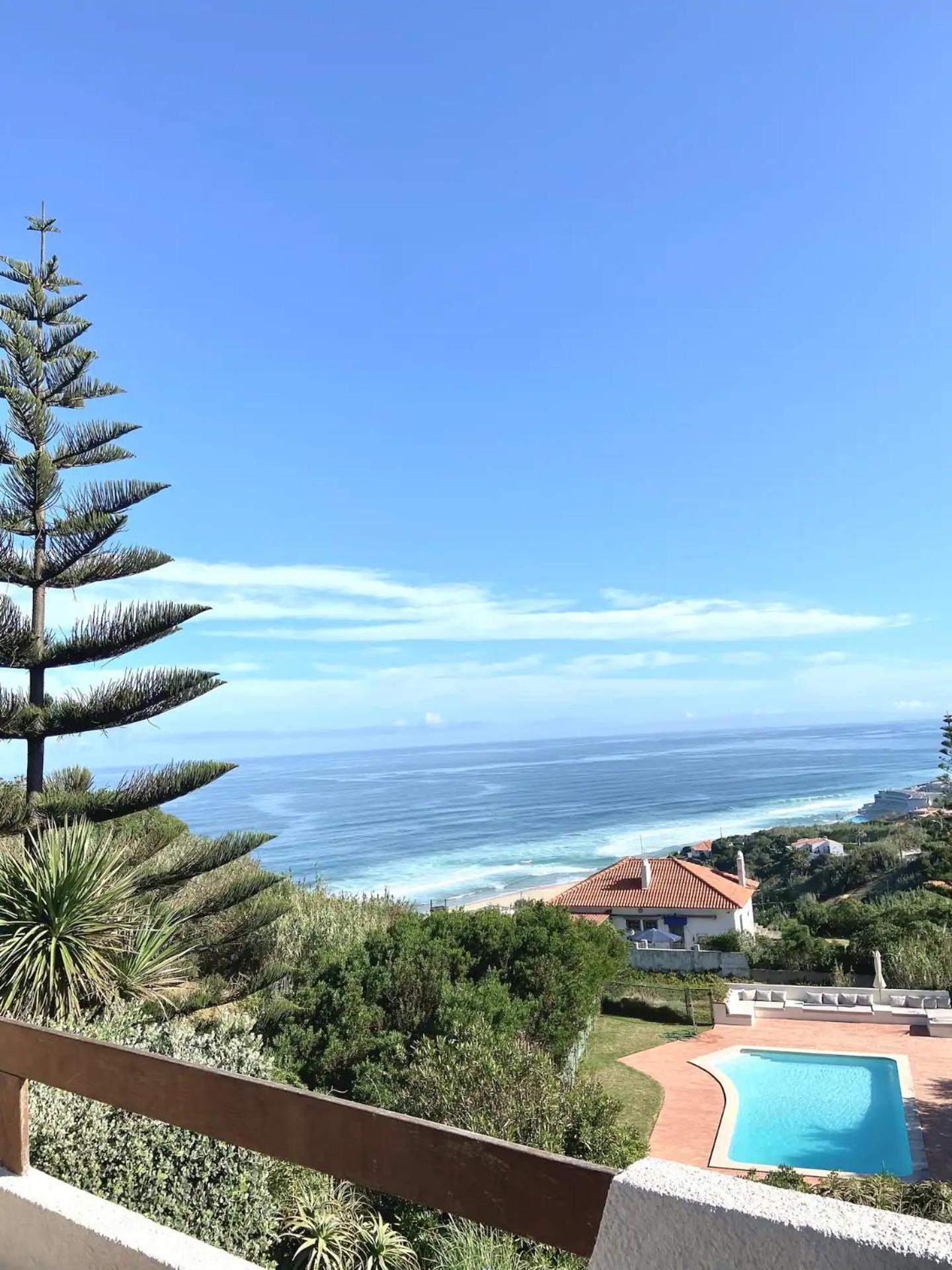 Casa Da - Beachfront Private Pool Villa Colares