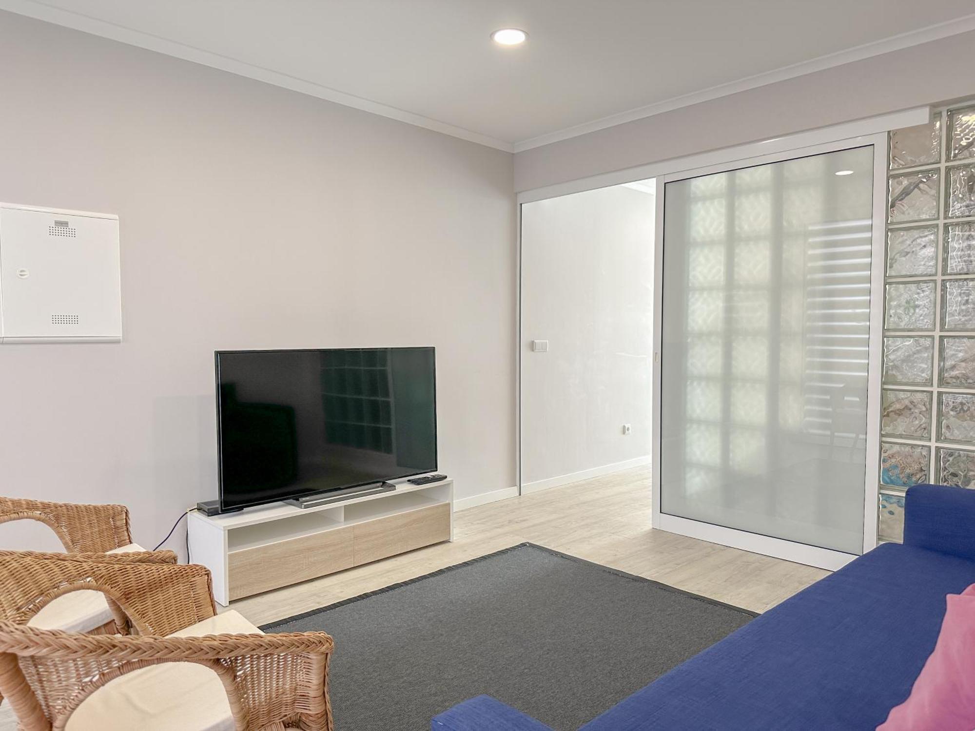 South Shore 1 - Host & Chill Holiday home *