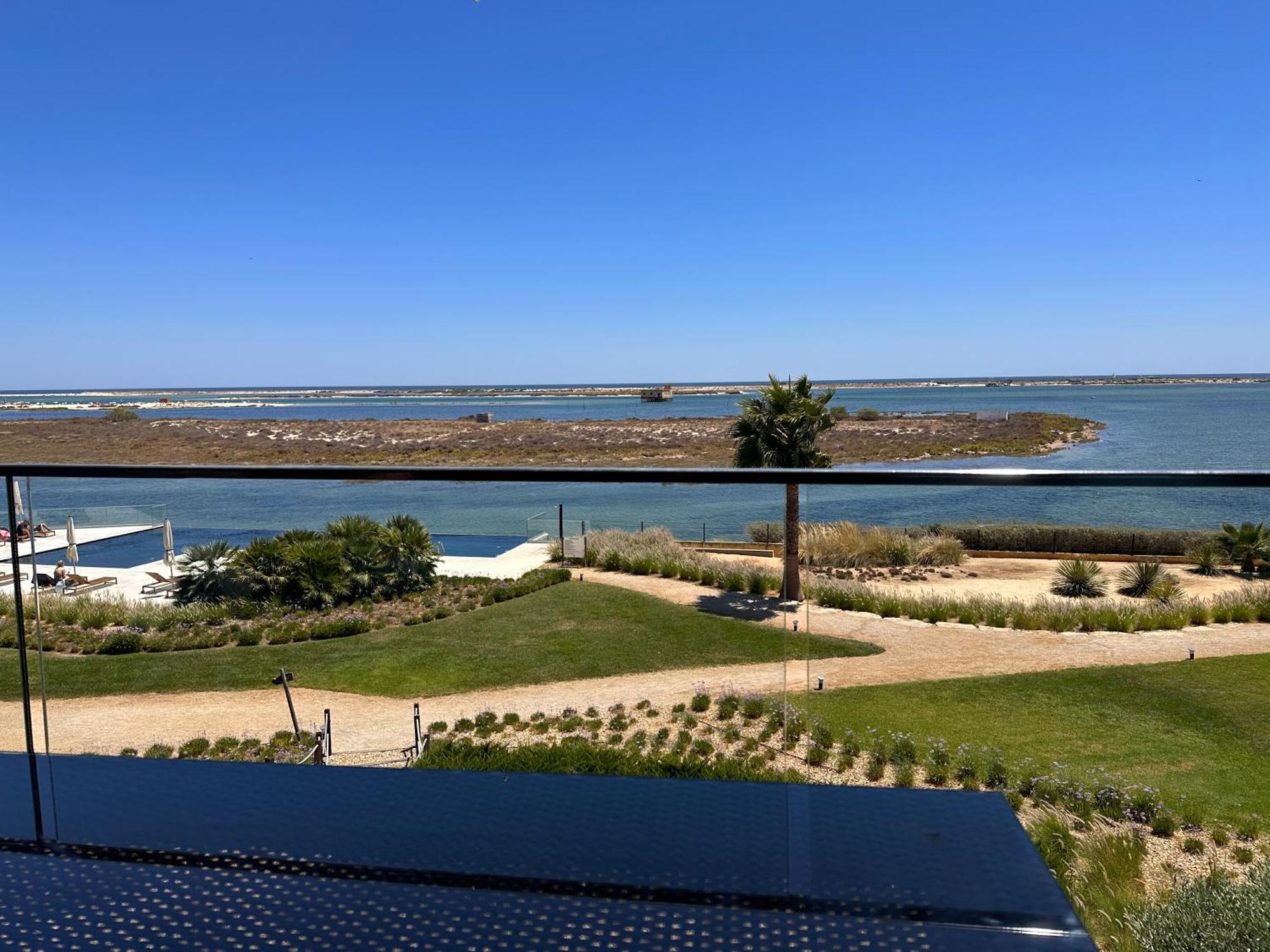 Apartment Stylish 1 Bedroom - Amazing Views Fuzeta