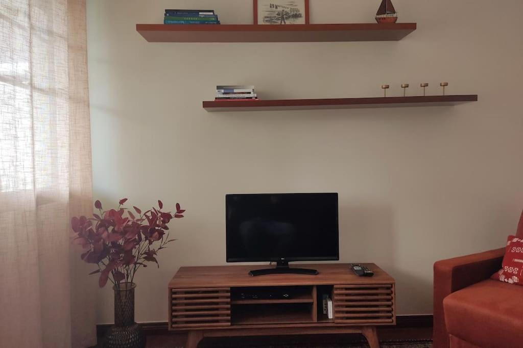 Casa 84 * Ponta Delgada (Sao Miguel)