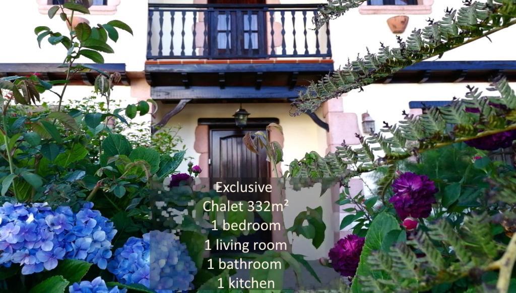 Chalet Santana, Flowers's House Santana (Madeira)