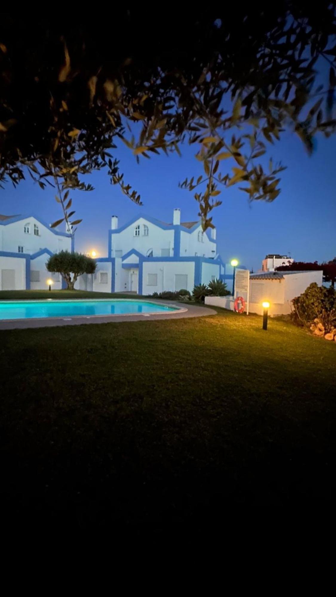Casa Tedi: Luxurious With Pool And Gardens In Holiday home