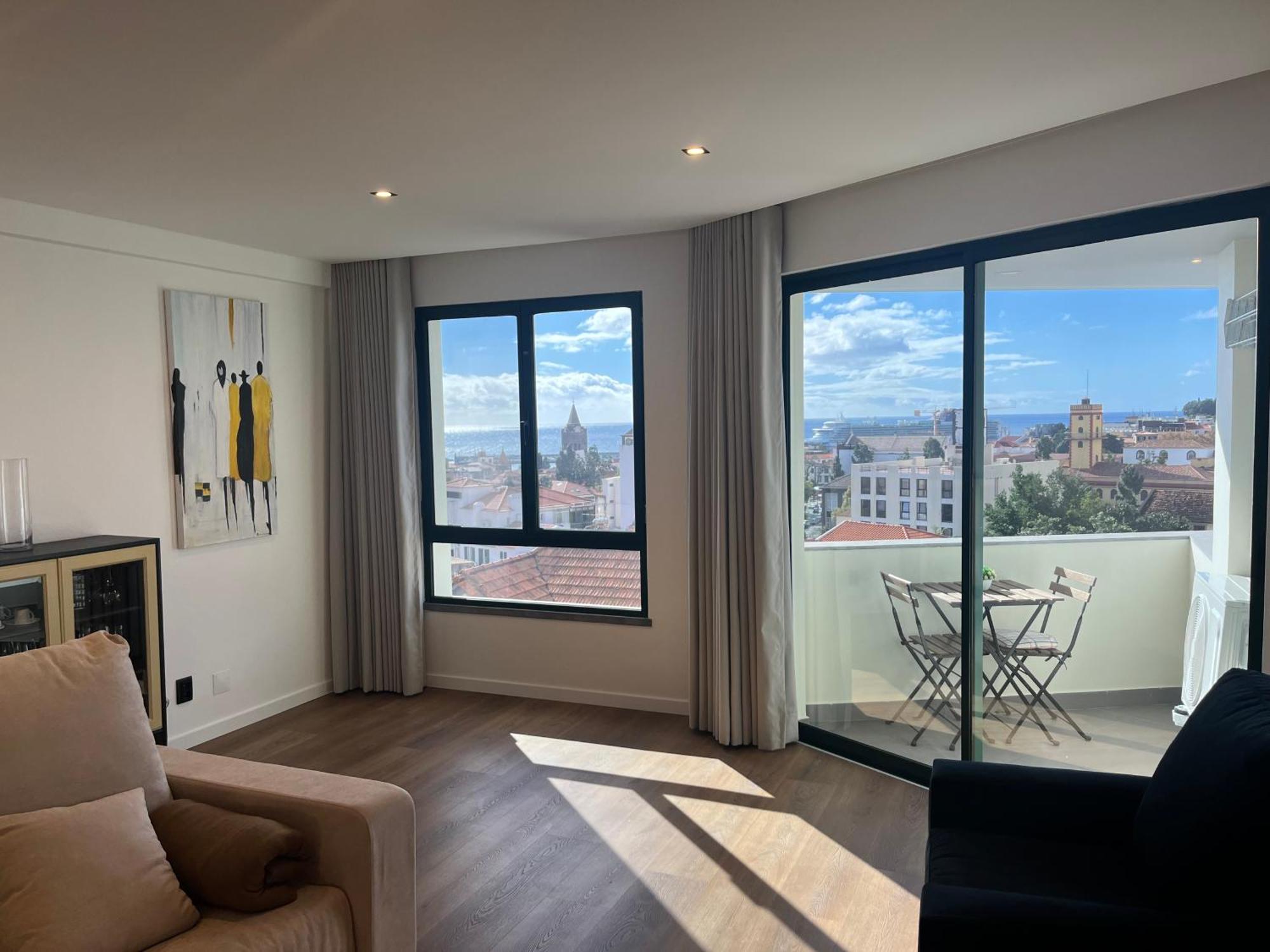 Luxury View *