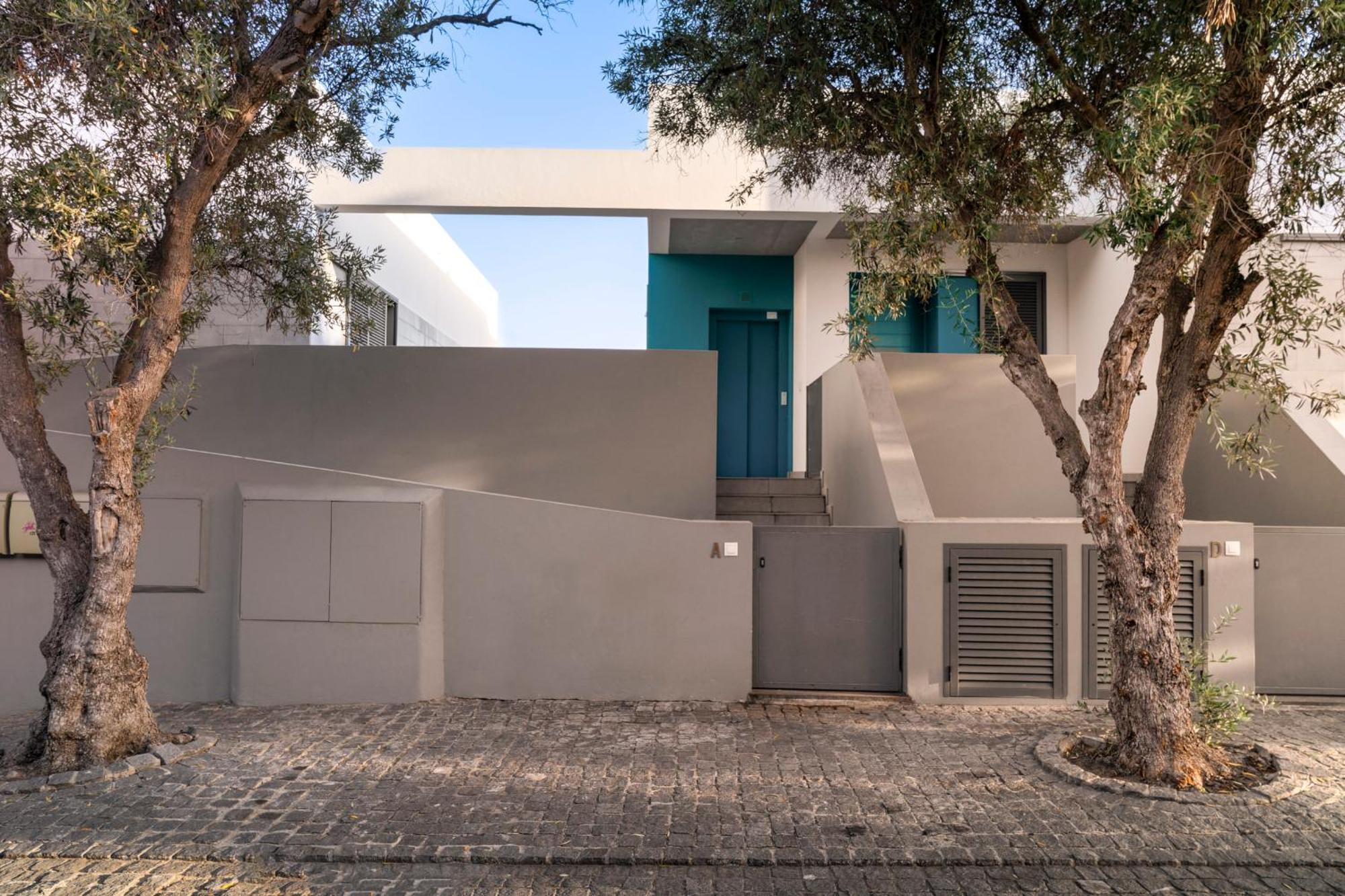 Casa Da Maresia By An Island