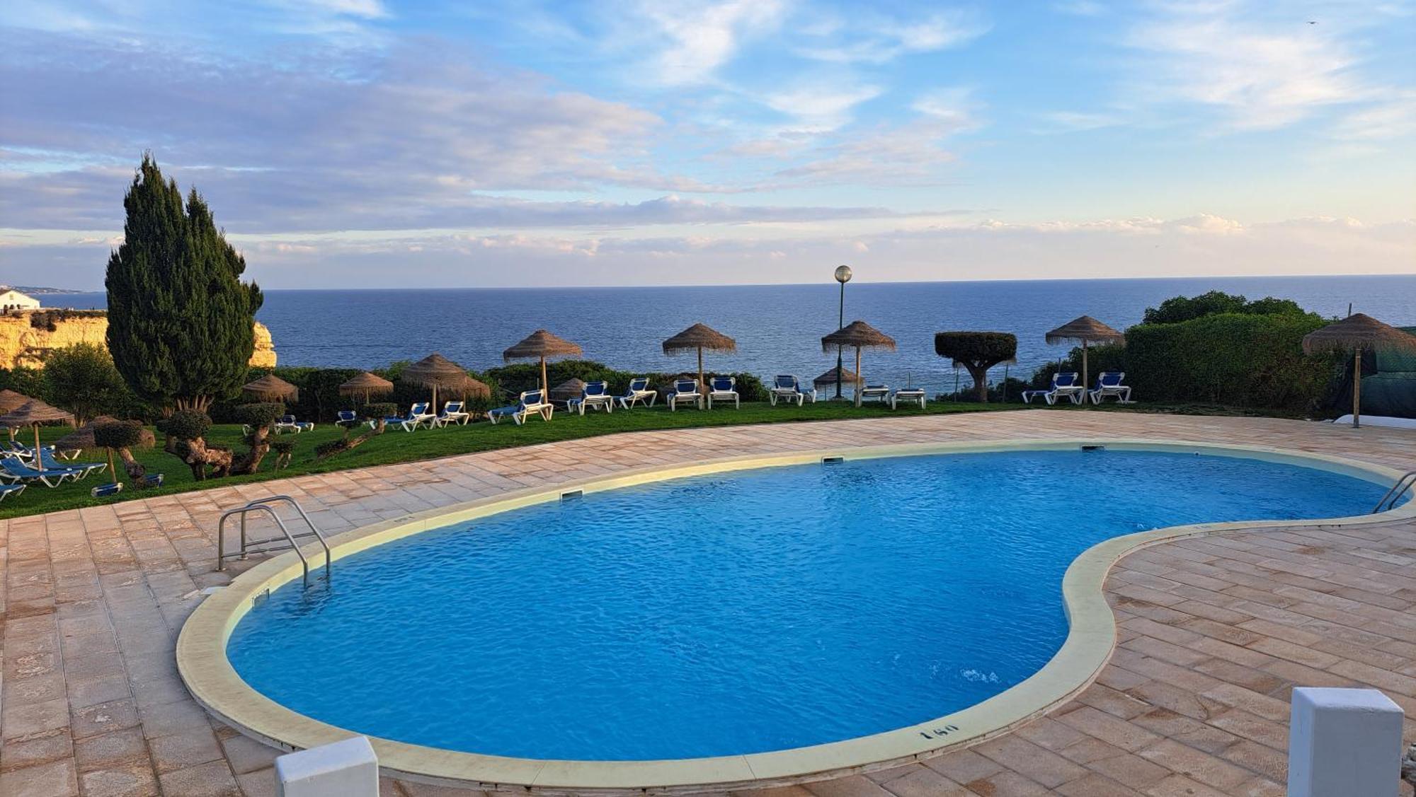 Casa Da Rocha Com Piscina Aquecida Apartment Armacao de Pera