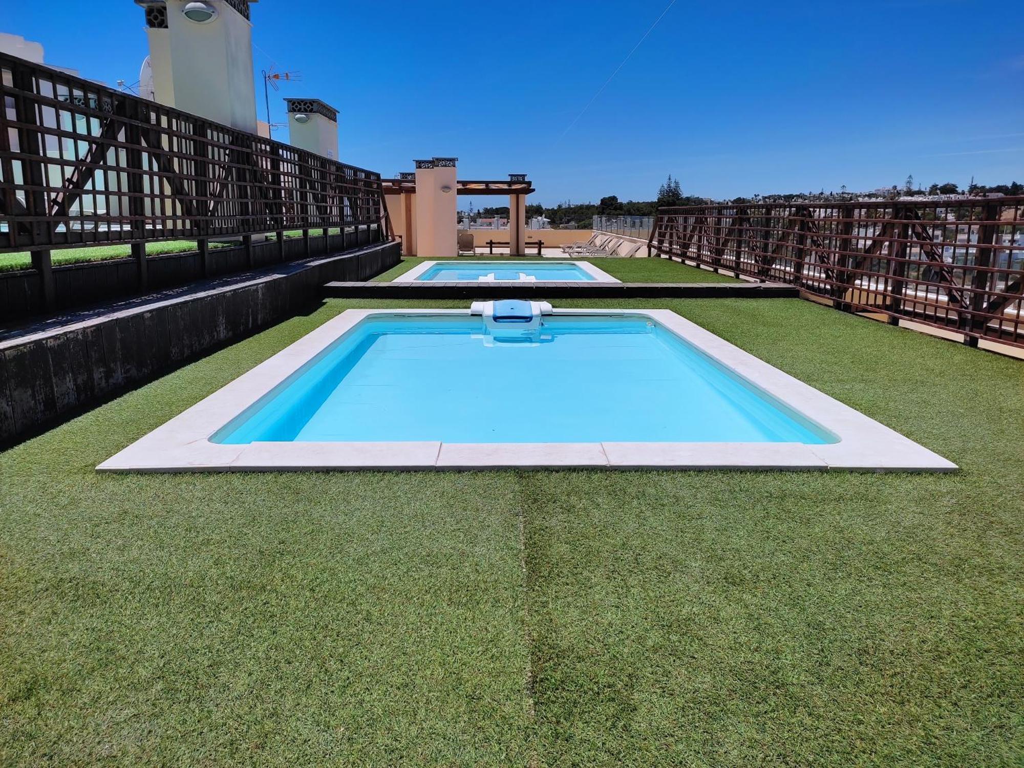 1g Terrace B - Casas & Papeis