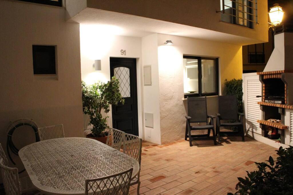 Stunning 3 Bed In Vale Do Lobo With Membership 3 Mins From And Golf Apartment *