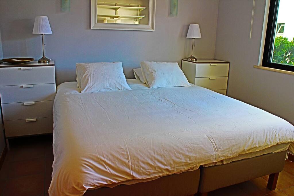 Stunning 3 Bed In Vale Do Lobo With Membership 3 Mins From And Golf *