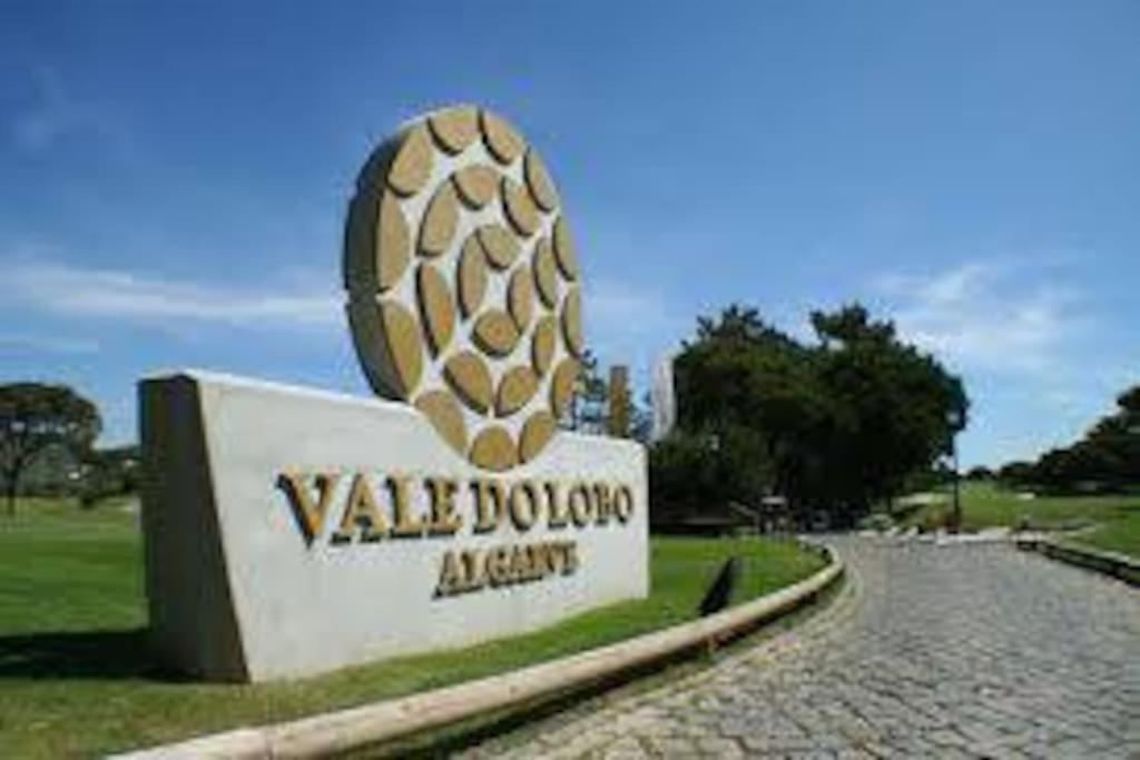 Stunning 3 Bed In Vale Do Lobo With Membership 3 Mins From And Golf Apartment *