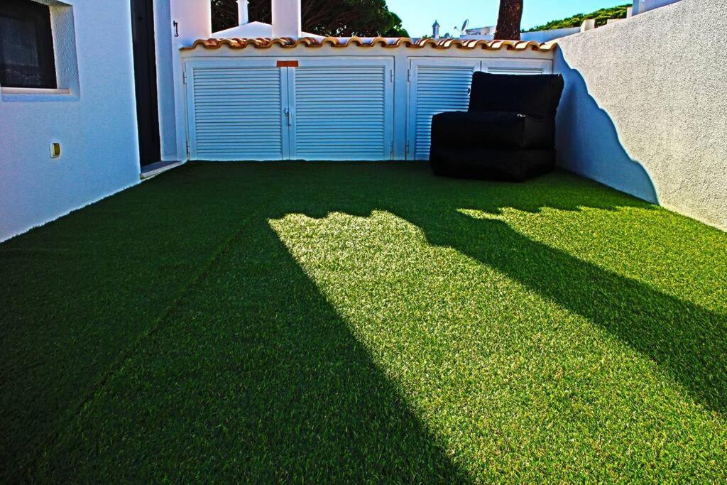 Stunning 3 Bed In Vale Do Lobo With Membership 3 Mins From And Golf Apartment