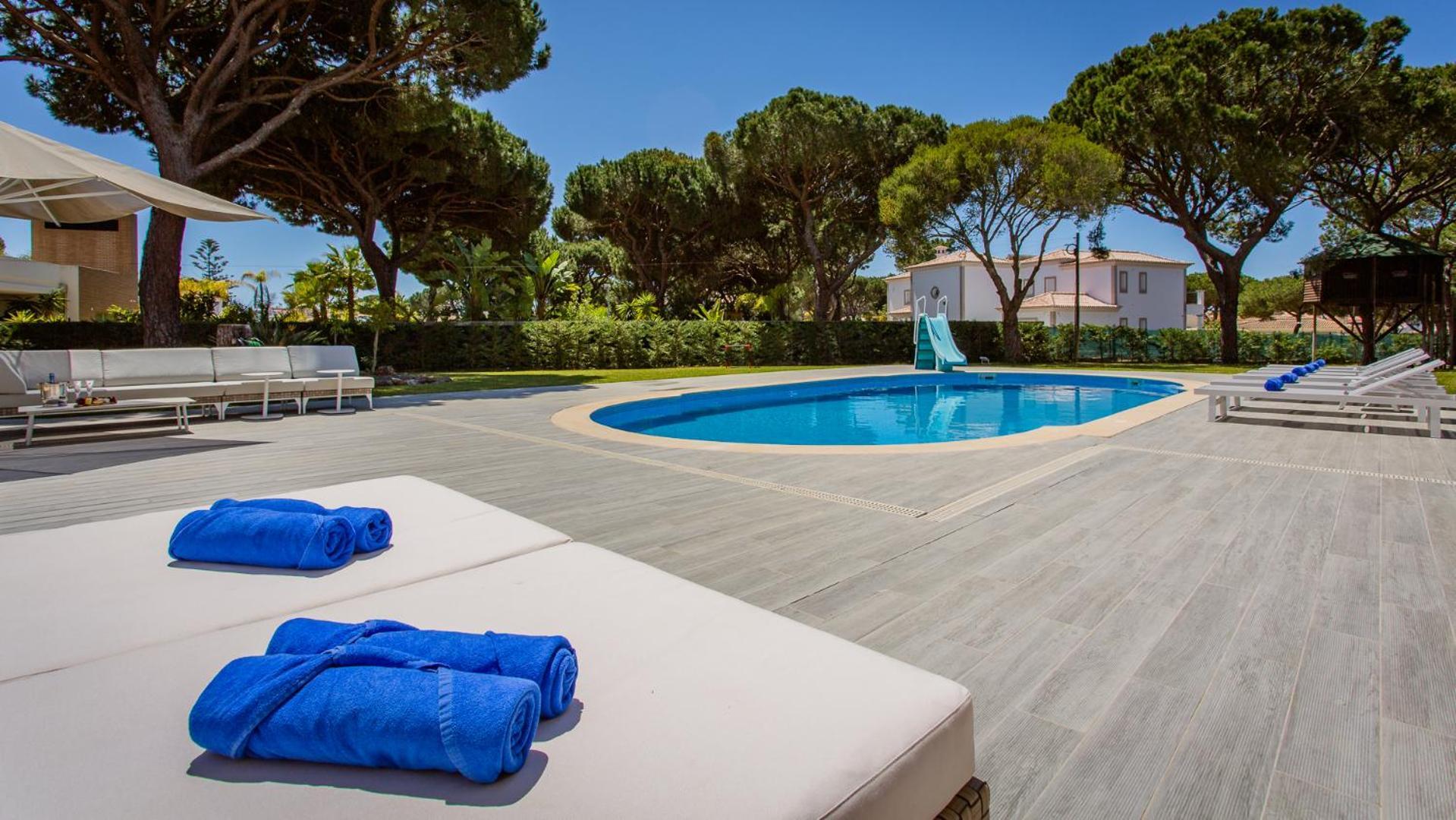 Portuguese Mansion Close To Marina, Golf And Beach. Villa *