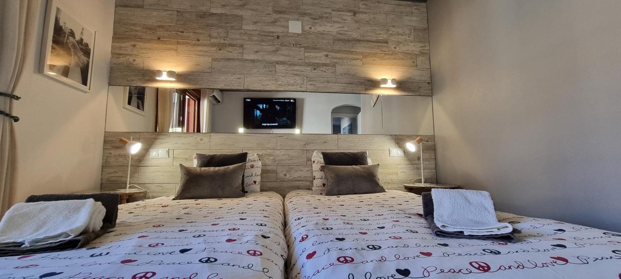 Apartamento Main Avenue Albufeira, Walk To Beach, Old Town, Shooping, Location Albufeira