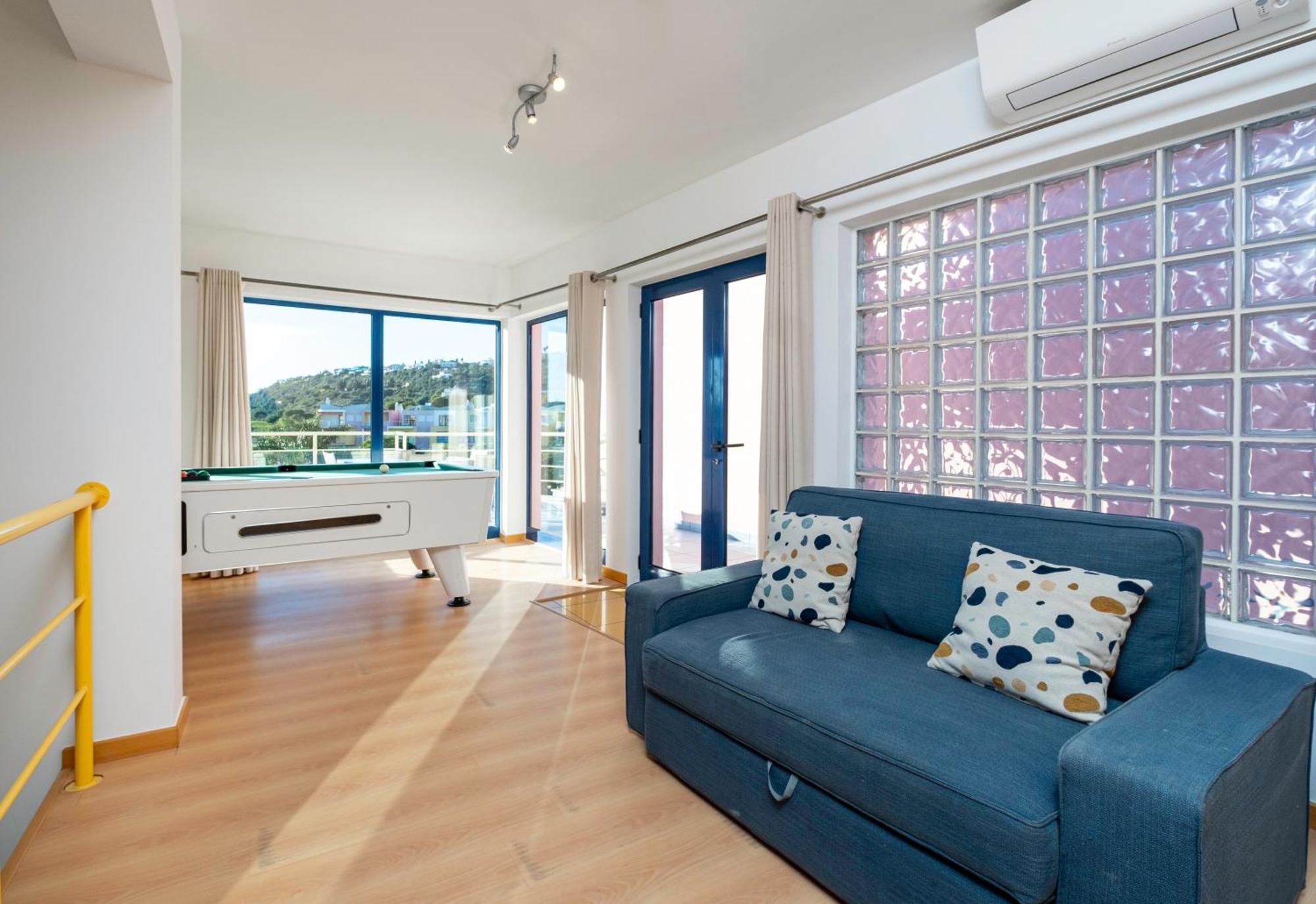 Penthouse 160sqm Wide Terraces Pool View & Private Hot Tub & Parking Apartment Albufeira