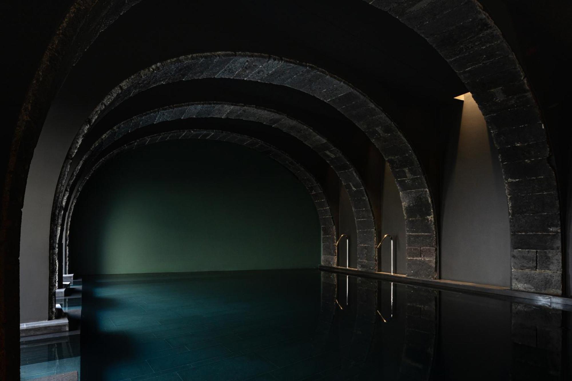 Nine Dots Azorean Art Boutique Hotel 4*