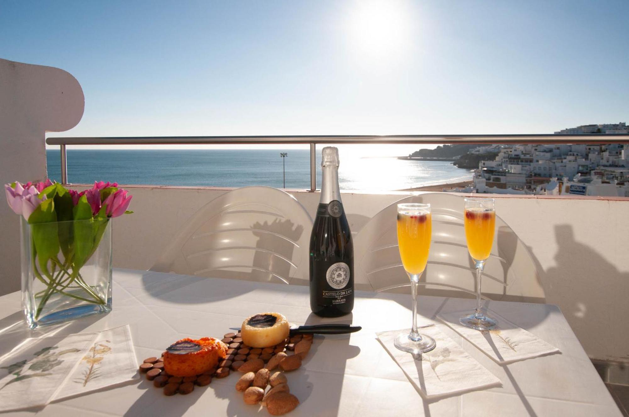 By The Beach By Ocvillas Apartment *