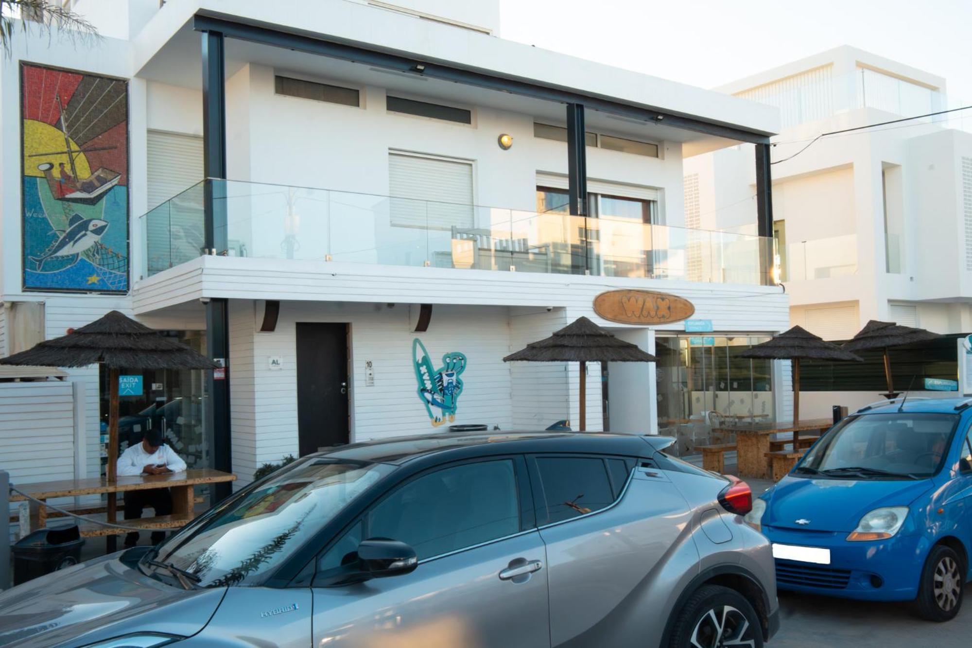 Apartment Wax By The Sea *