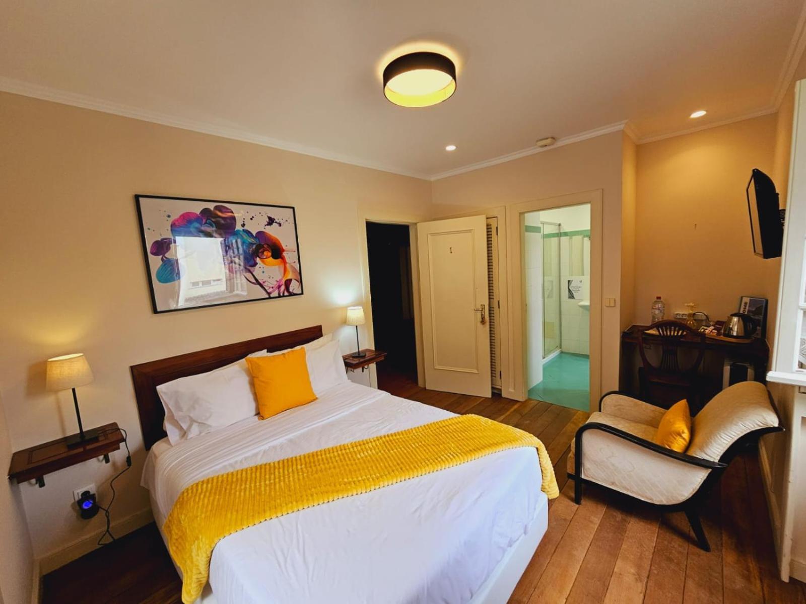 Casa Das Videiras Bed & Breakfast