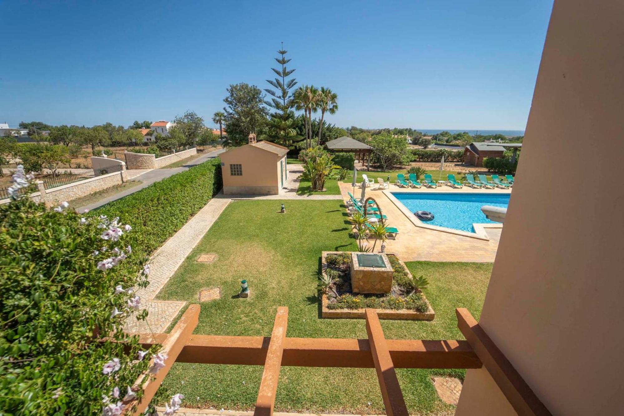 Apartamento Monte Dos Avos, *