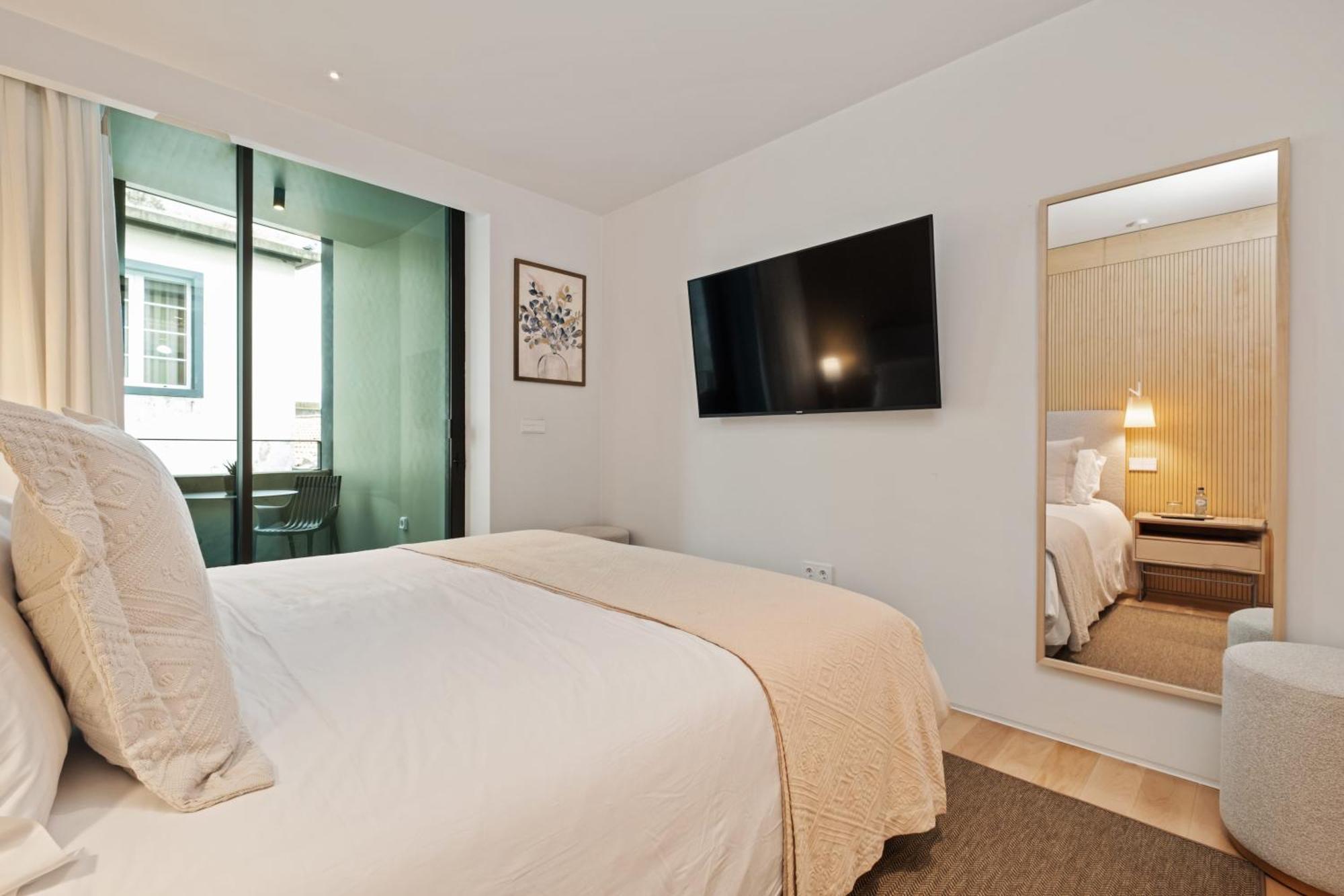Terrace, Grill & Infinity Pool At Savoy Insular Apartamento Funchal (Madeira)